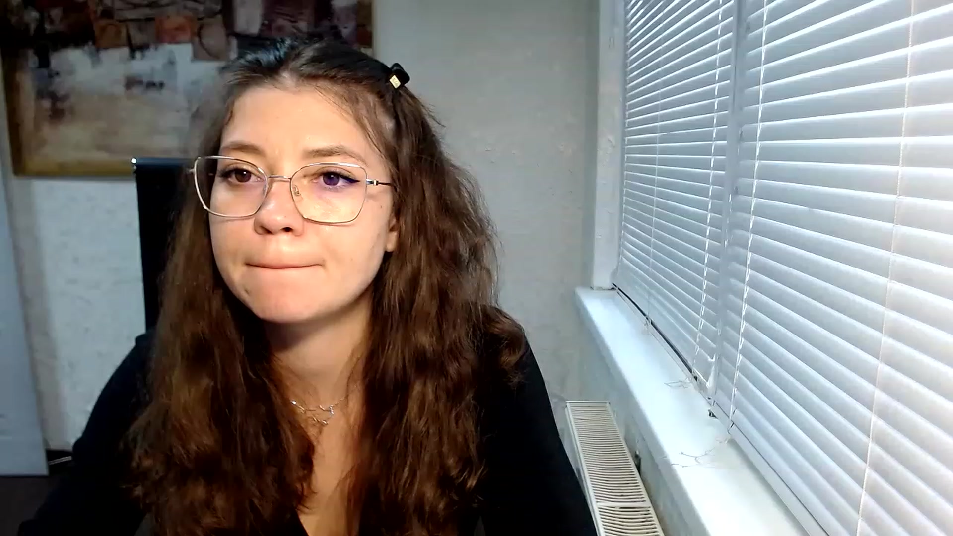 Gallery image thumbnail from SweetArinaA's myfreecams stream on, 06/27/2023, 16:59 image 17 of 20