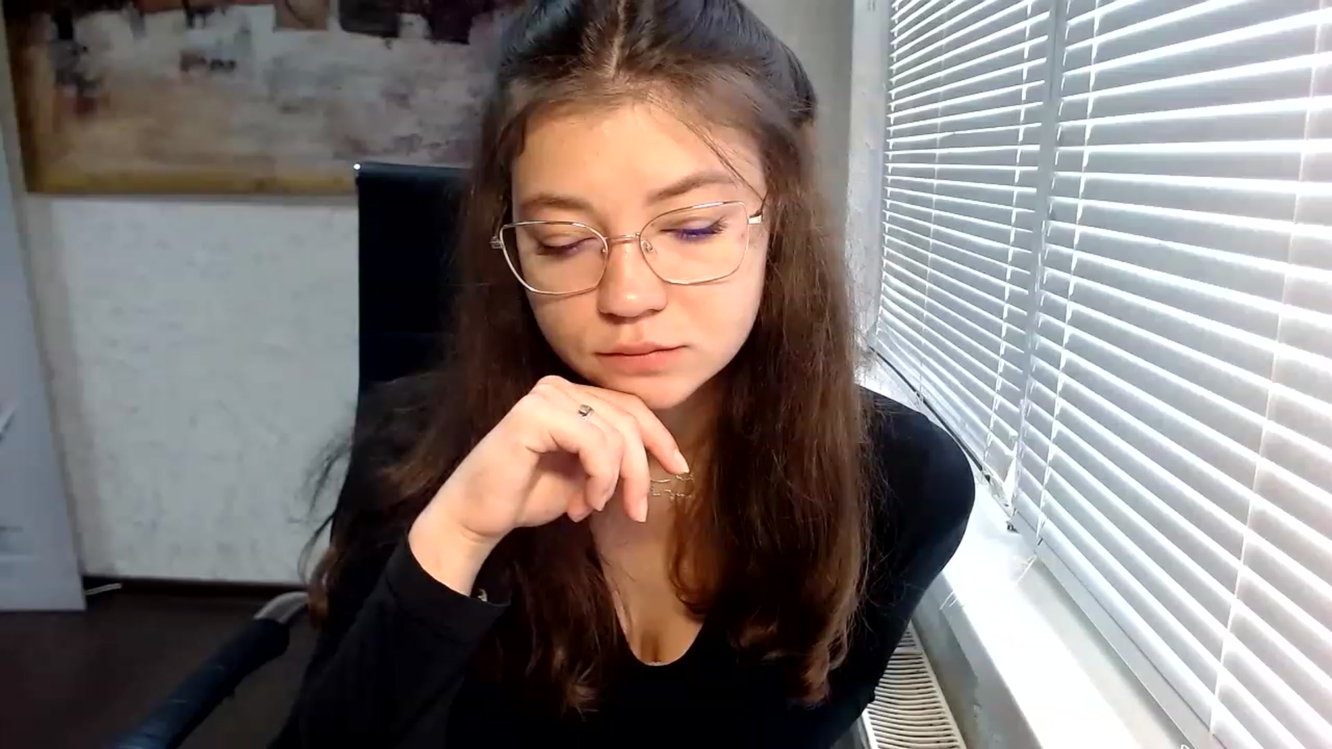Gallery image thumbnail from SweetArinaA's myfreecams stream on, 06/29/2023, 11:17 image 17 of 20