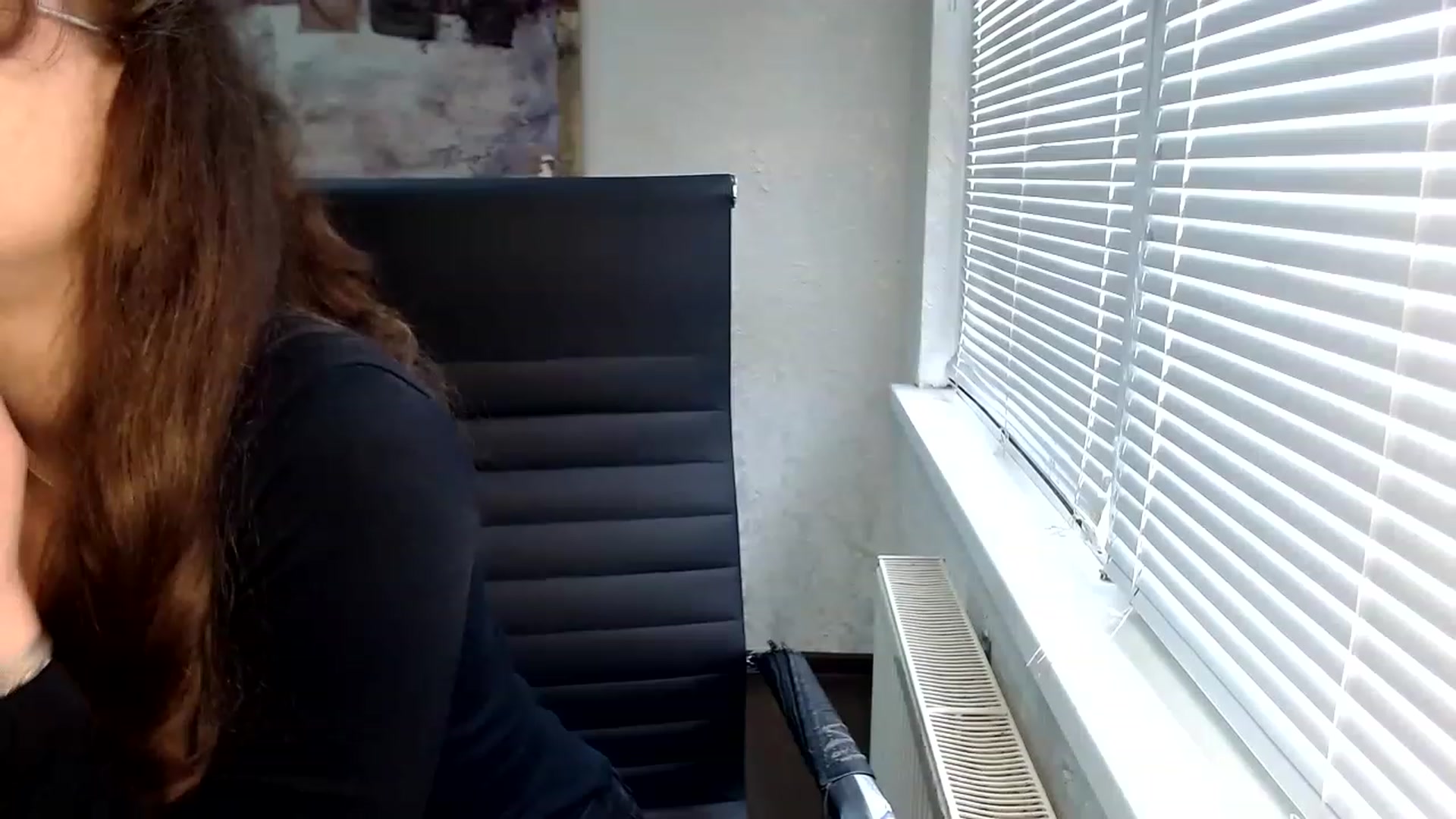Gallery image thumbnail from SweetArinaA's myfreecams stream on, 06/29/2023, 11:17 image 13 of 20