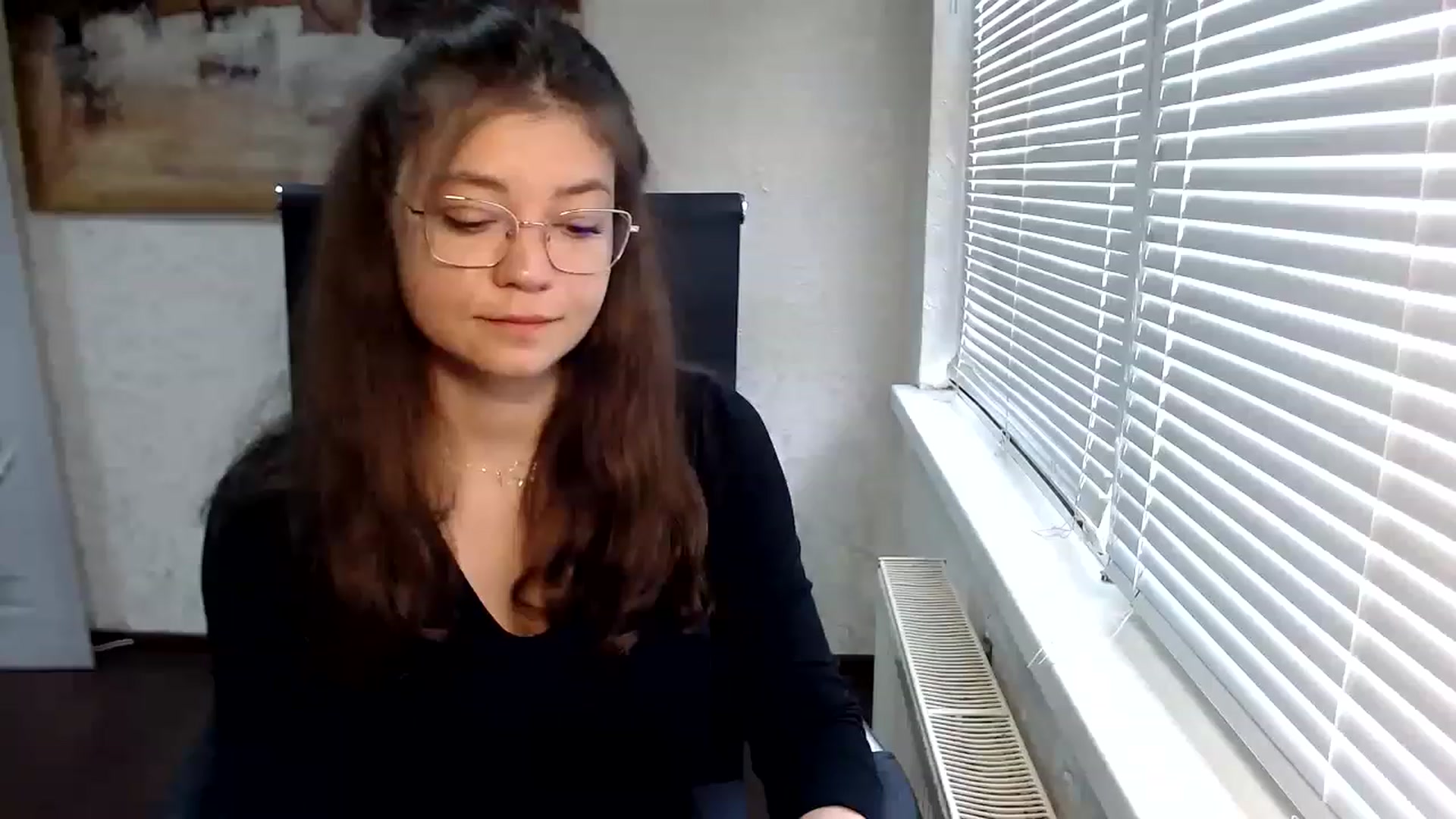 Gallery image thumbnail from SweetArinaA's myfreecams stream on, 06/29/2023, 11:17 image 6 of 20