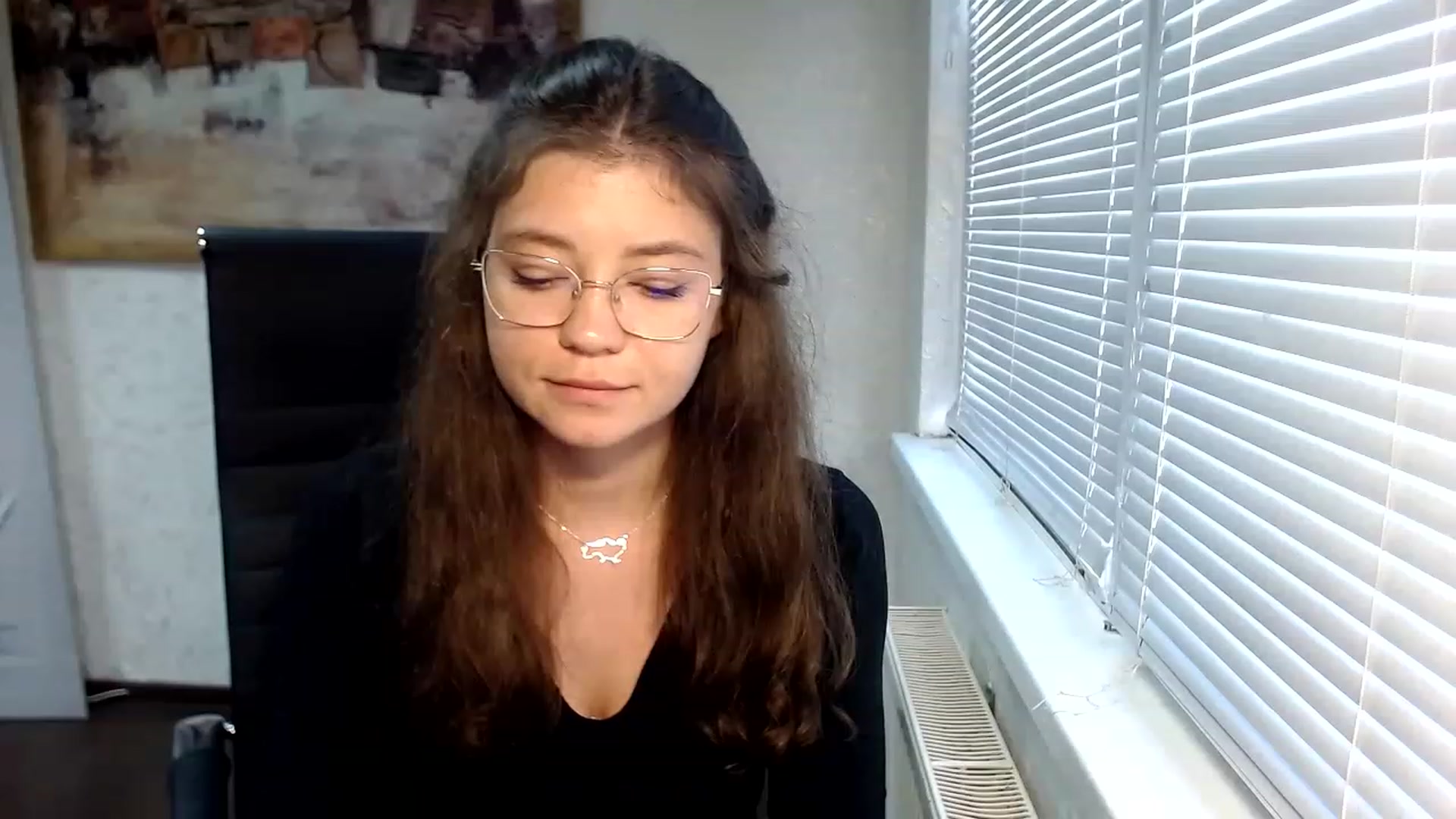 Gallery image thumbnail from SweetArinaA's myfreecams stream on, 06/29/2023, 14:25 image 9 of 20