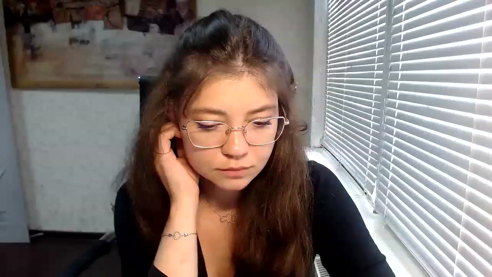 Gallery image thumbnail from SweetArinaA's myfreecams stream on, 06/29/2023, 14:46 image 12 of 20
