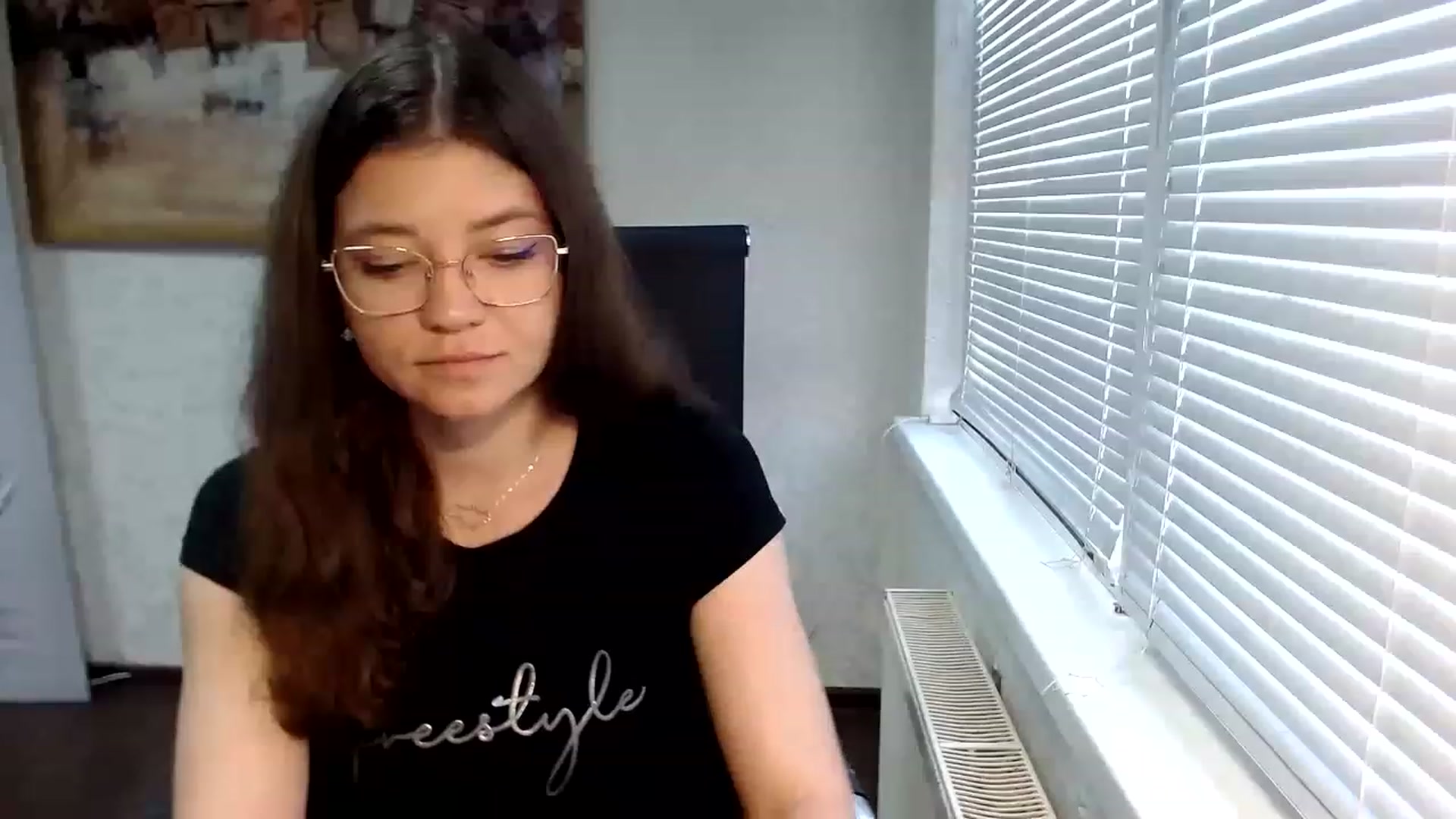 Gallery image thumbnail from SweetArinaA's myfreecams stream on, 06/30/2023, 13:02 image 4 of 20