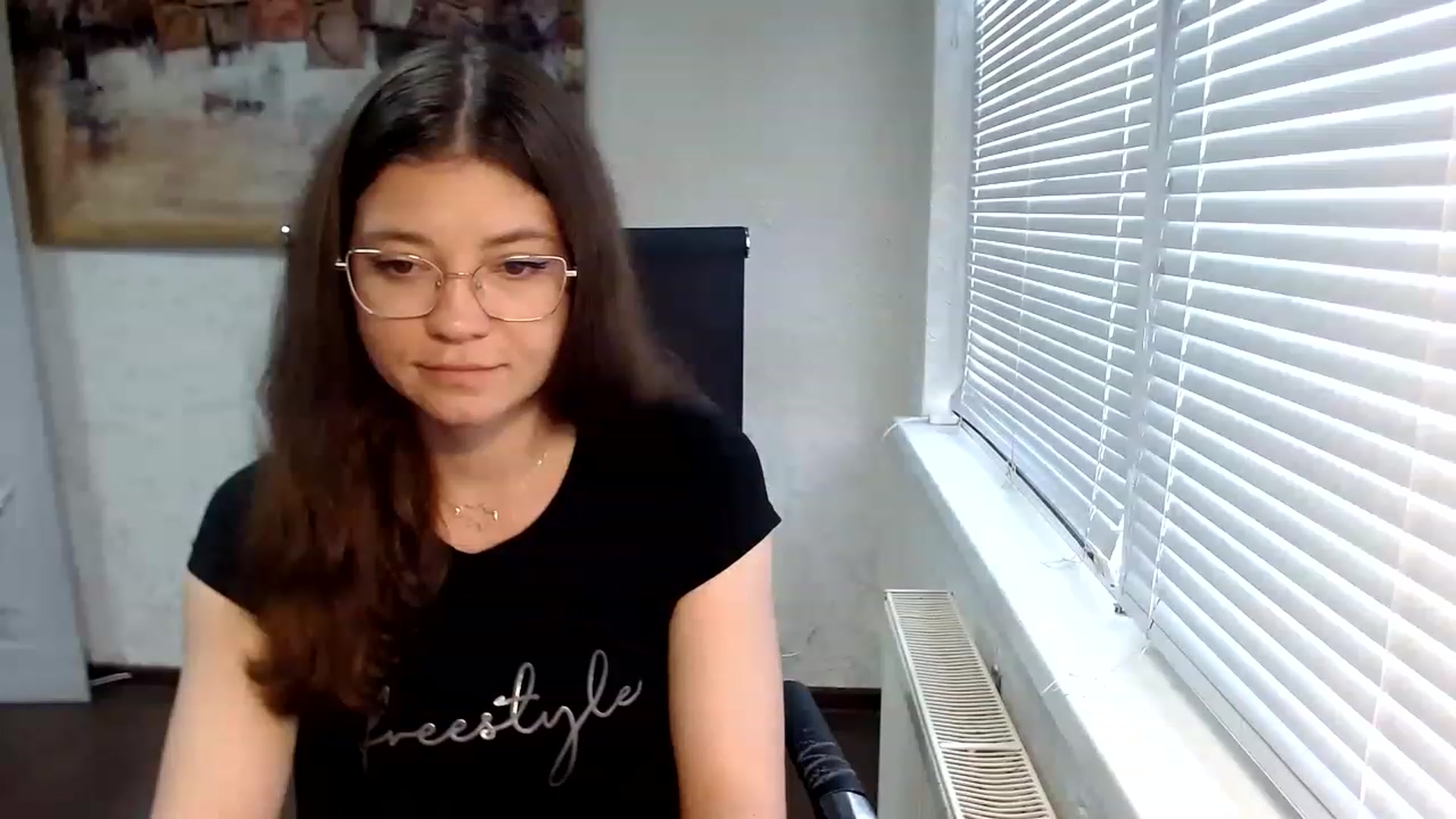 Gallery image thumbnail from SweetArinaA's myfreecams stream on, 06/30/2023, 13:02 image 3 of 20