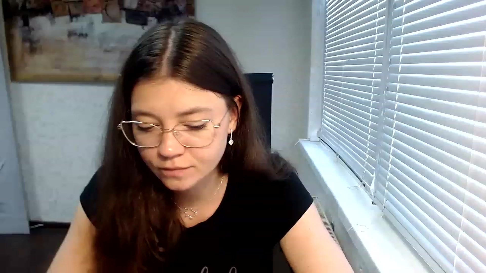 Gallery image thumbnail from SweetArinaA's myfreecams stream on, 06/30/2023, 13:02 image 9 of 20