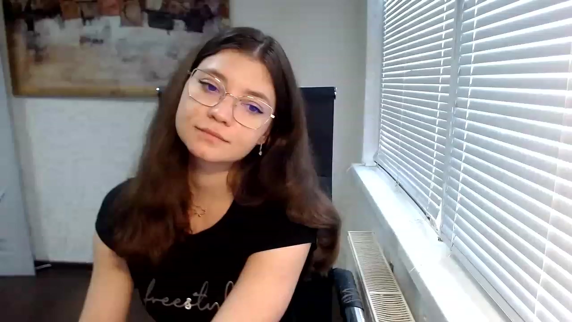 Gallery image thumbnail from SweetArinaA's myfreecams stream on, 06/30/2023, 13:02 image 18 of 20