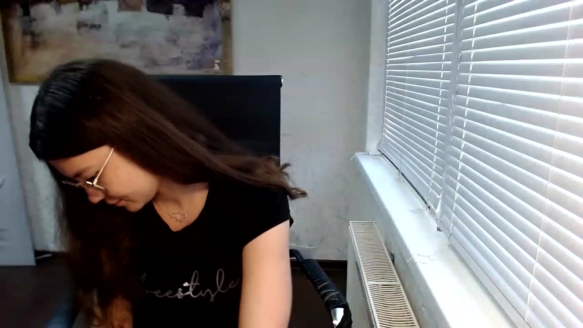Gallery image thumbnail from SweetArinaA's myfreecams stream on, 06/30/2023, 16:27 image 15 of 20