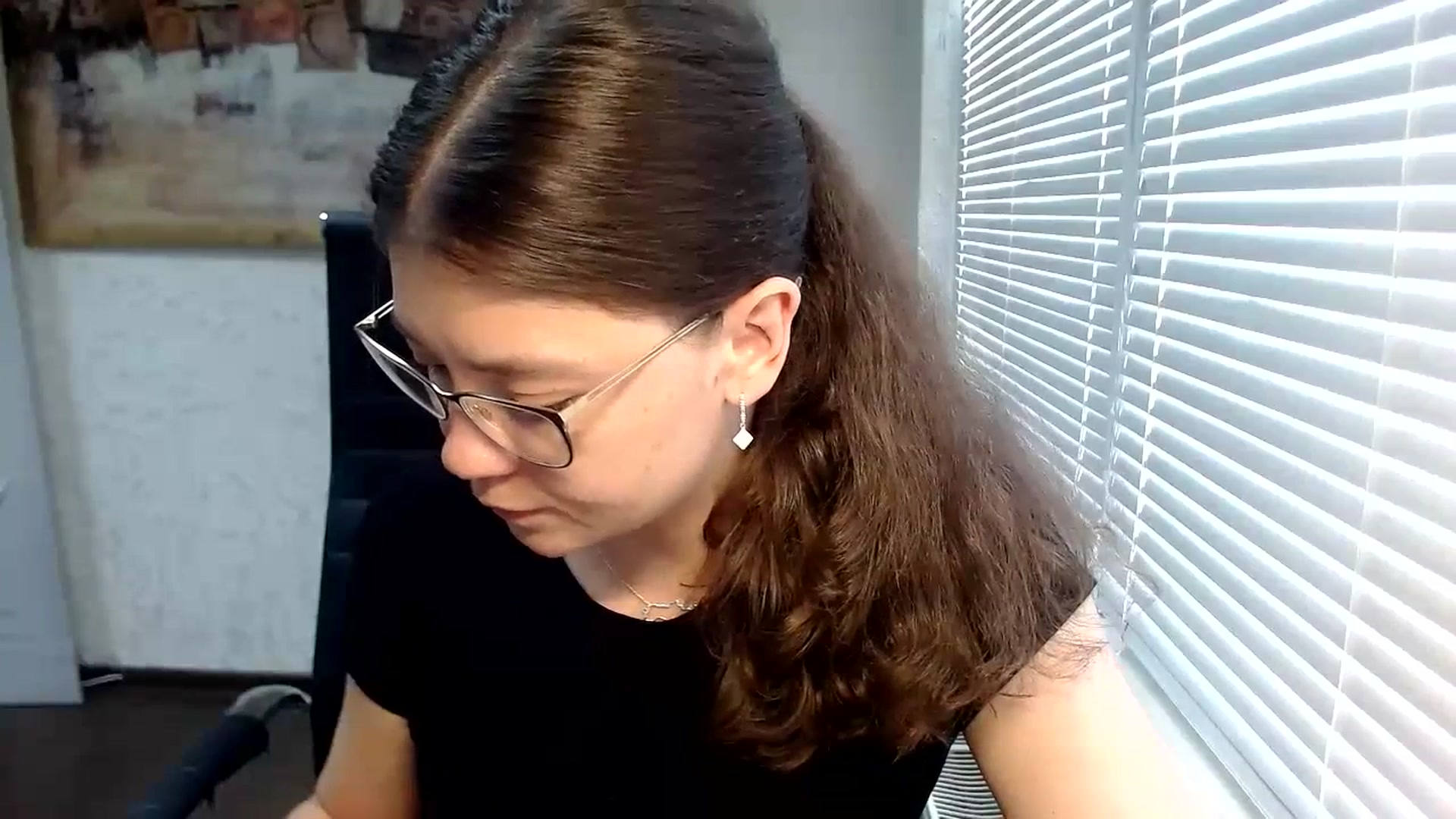 Gallery image thumbnail from SweetArinaA's myfreecams stream on, 07/01/2023, 12:08 image 7 of 20