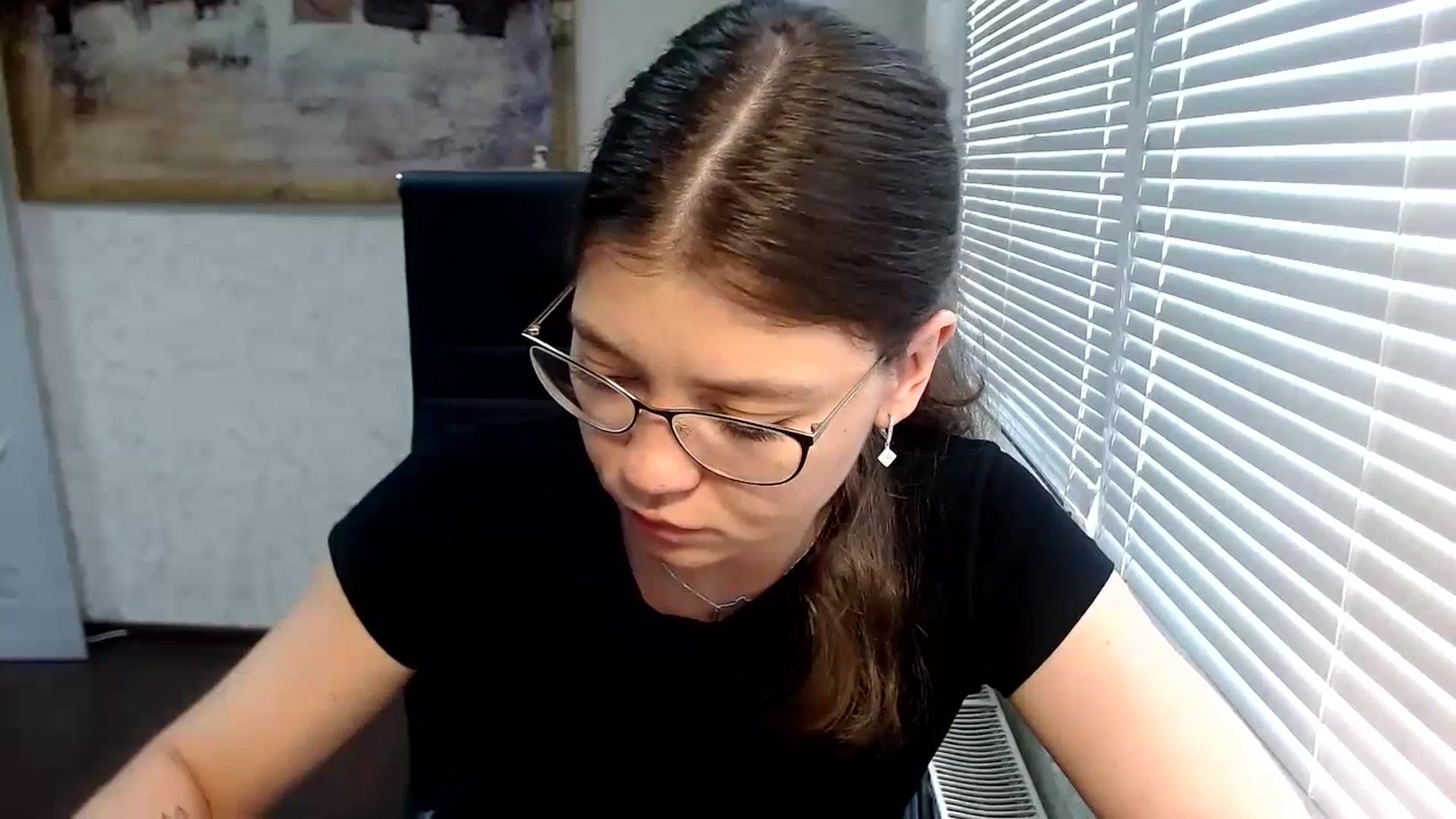 Gallery image thumbnail from SweetArinaA's myfreecams stream on, 07/01/2023, 12:46 image 11 of 20