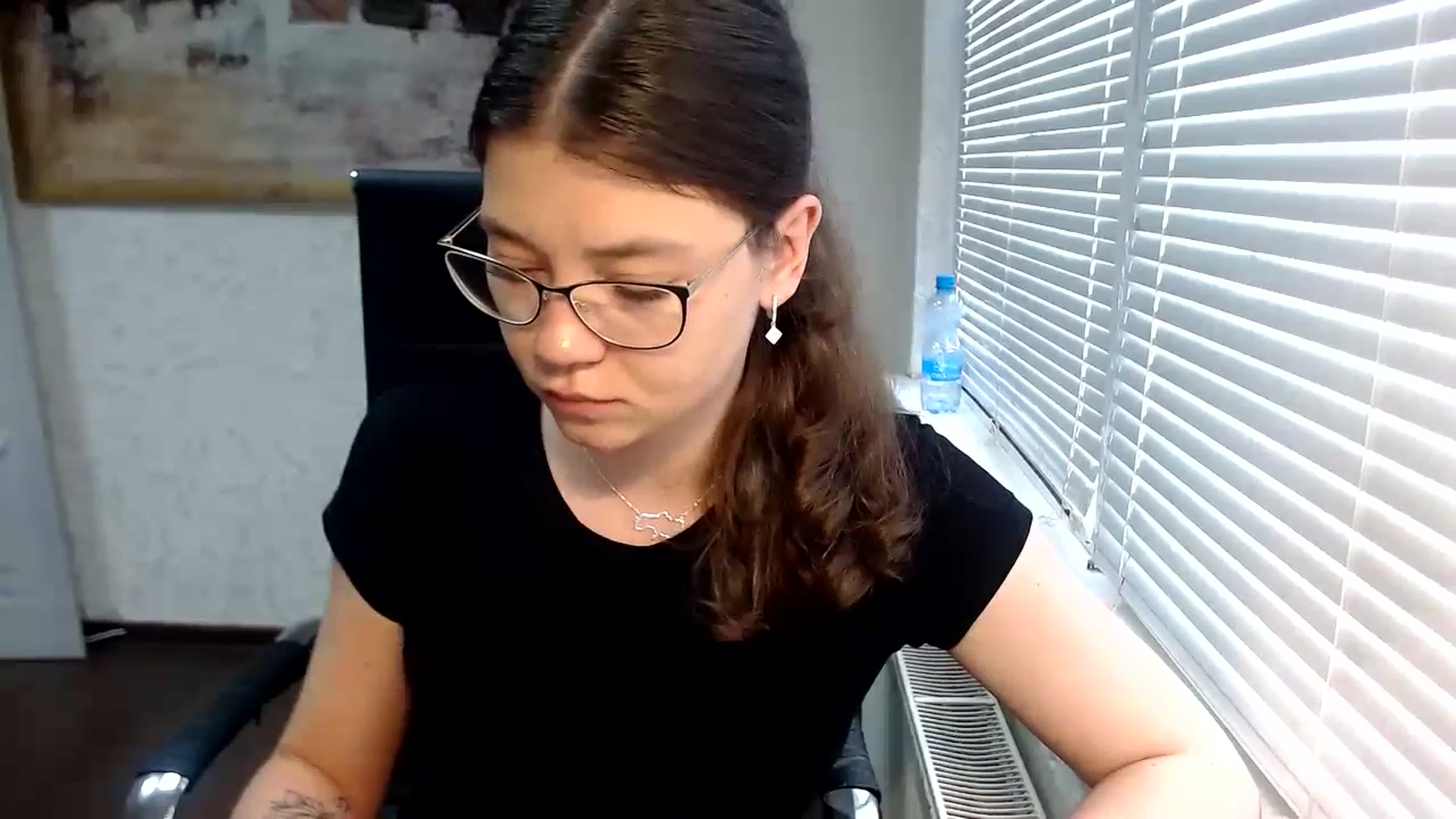 Gallery image thumbnail from SweetArinaA's myfreecams stream on, 07/01/2023, 14:37 image 15 of 20