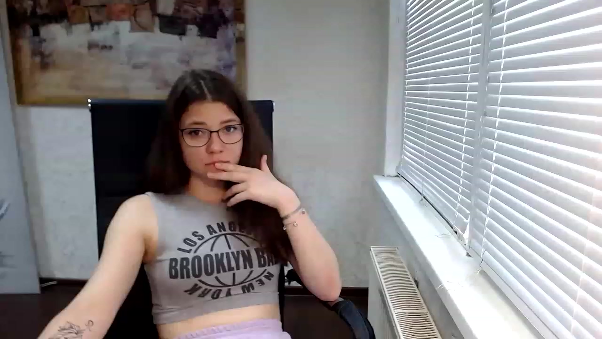 Gallery image thumbnail from SweetArinaA's myfreecams stream on, 07/08/2023, 16:07 image 15 of 20