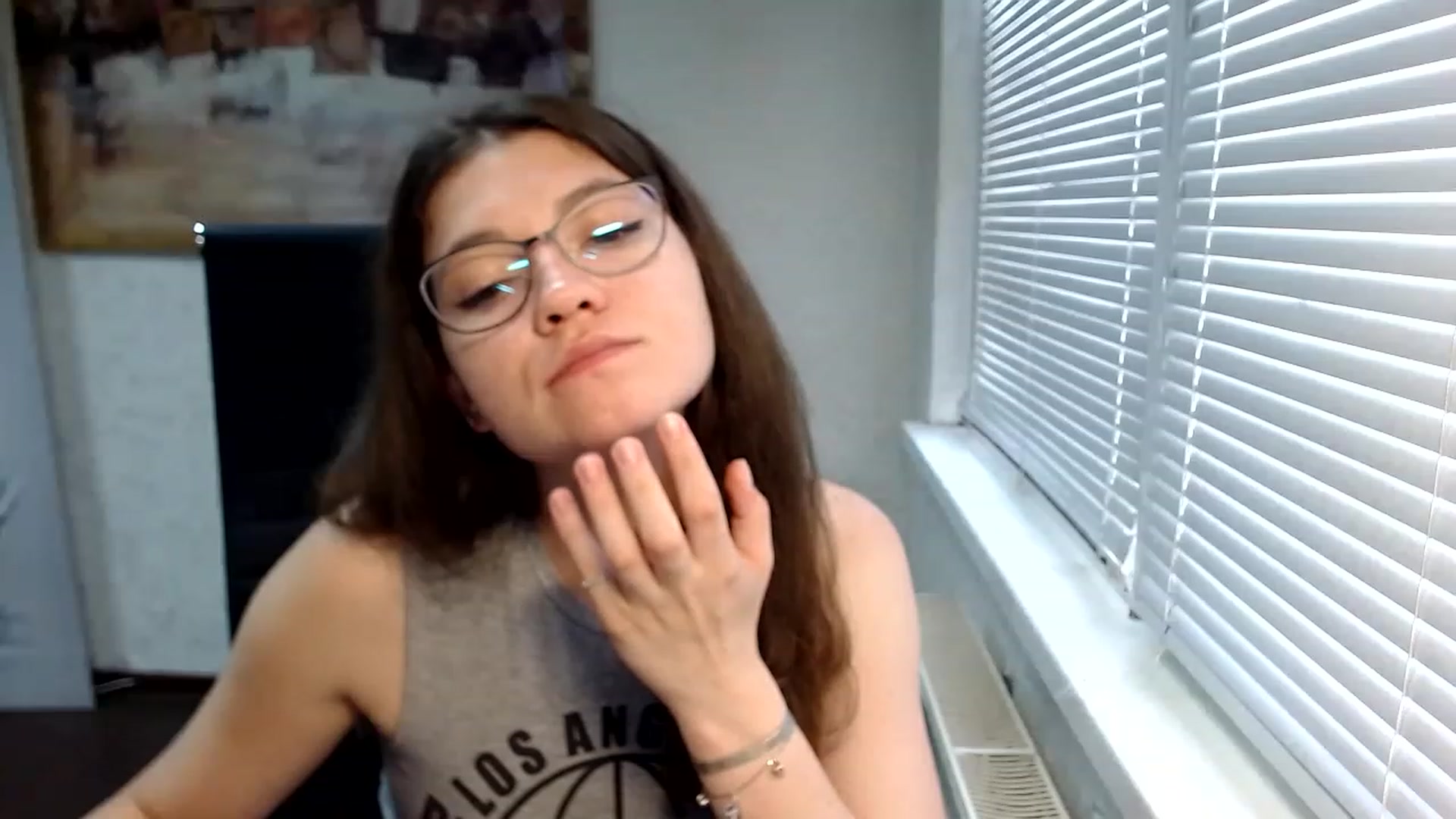 Gallery image thumbnail from SweetArinaA's myfreecams stream on, 07/08/2023, 16:07 image 16 of 20