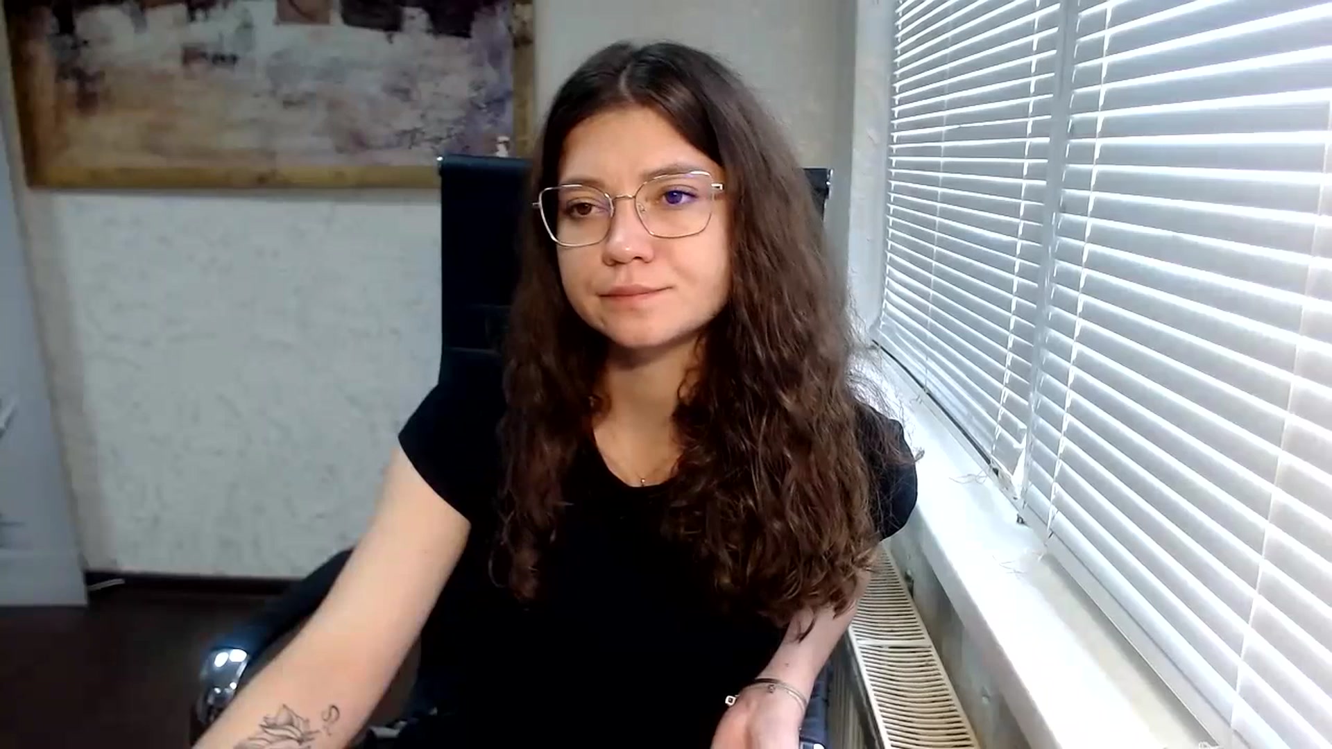 Gallery image thumbnail from SweetArinaA's myfreecams stream on, 07/10/2023, 11:08 image 11 of 20