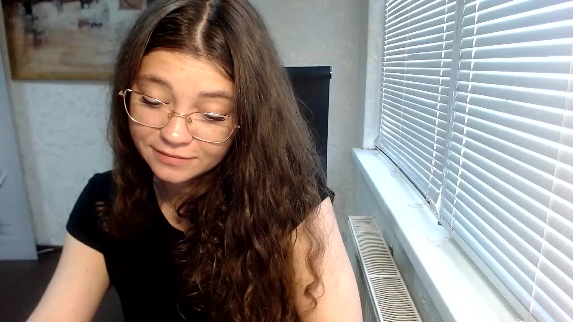 Gallery image thumbnail from SweetArinaA's myfreecams stream on, 07/10/2023, 11:08 image 7 of 20