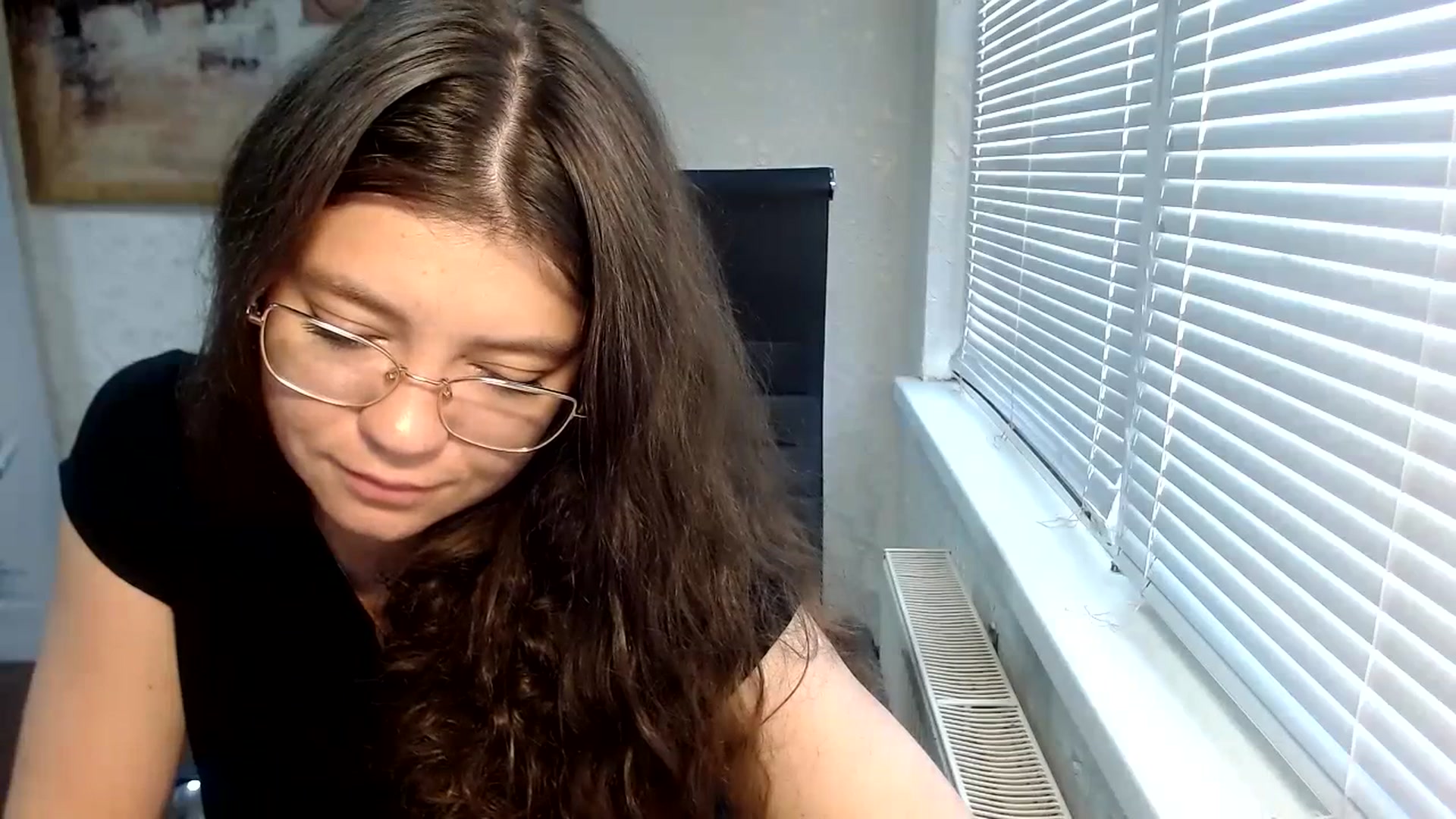 Gallery image thumbnail from SweetArinaA's myfreecams stream on, 07/10/2023, 11:08 image 5 of 20