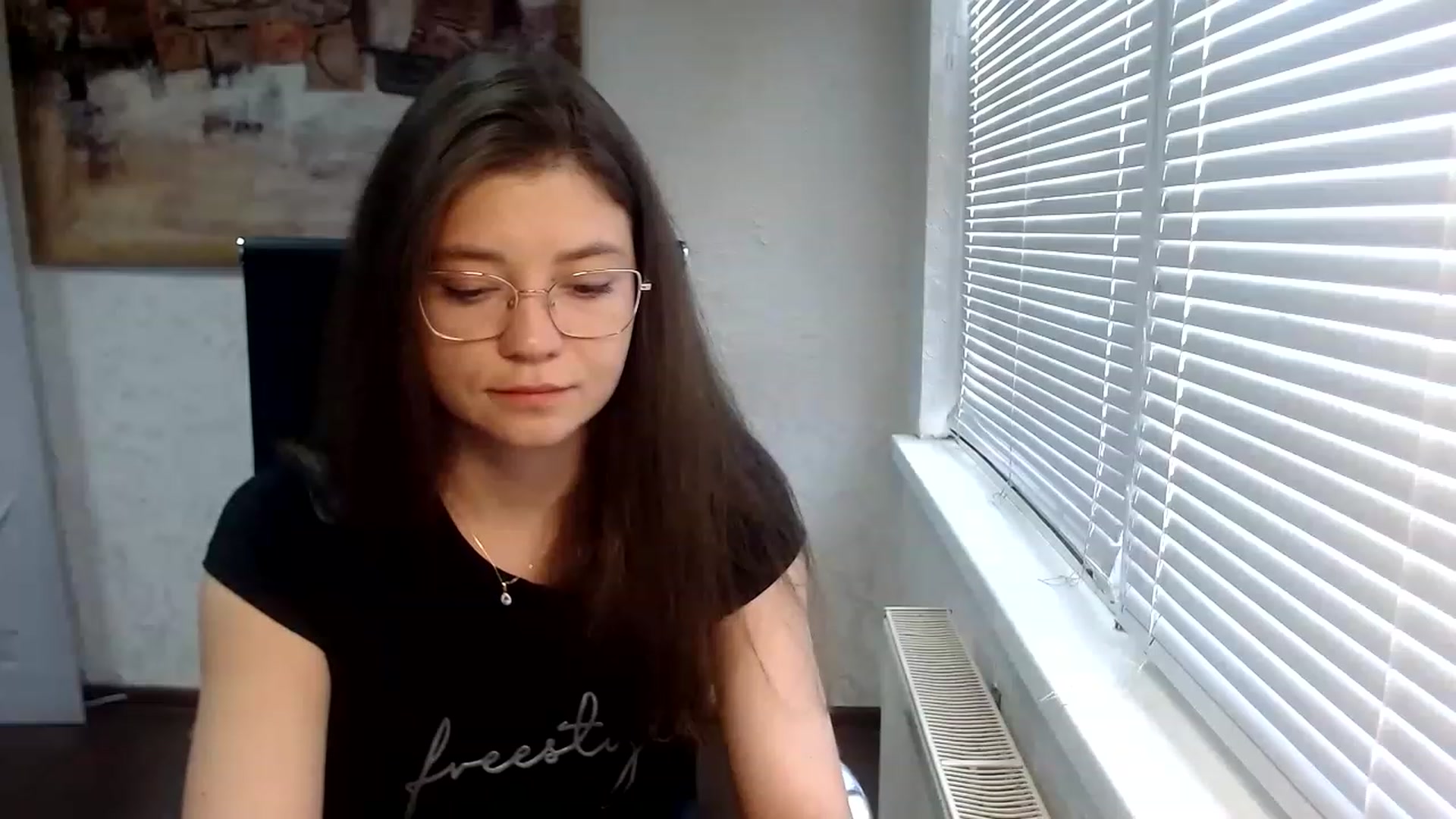 Gallery image thumbnail from SweetArinaA's myfreecams stream on, 07/12/2023, 09:58 image 2 of 20