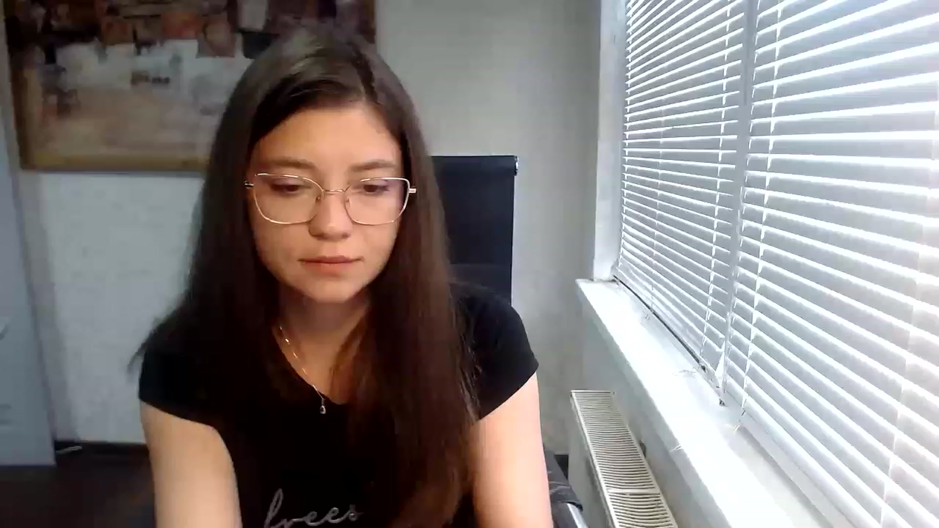 Gallery image thumbnail from SweetArinaA's myfreecams stream on, 07/12/2023, 09:58 image 9 of 20