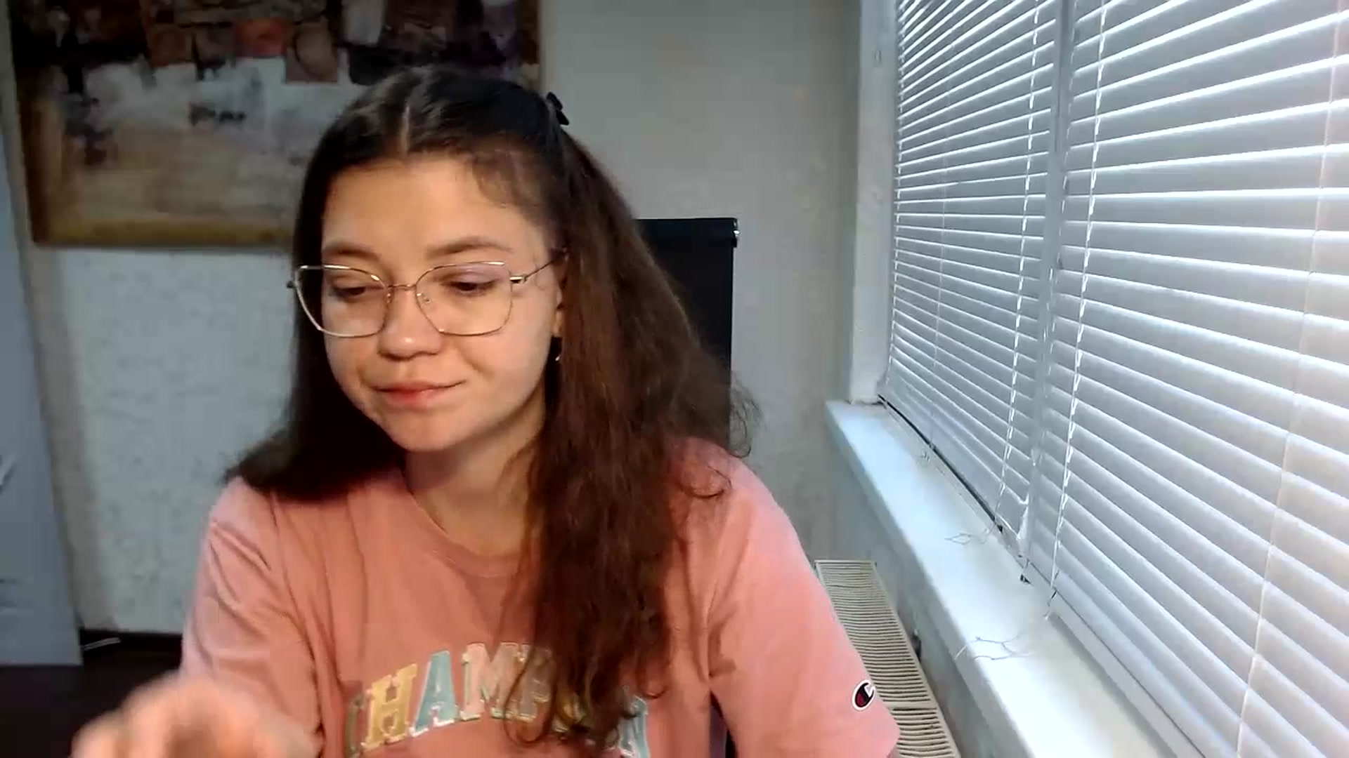 Gallery image thumbnail from SweetArinaA's myfreecams stream on, 07/16/2023, 16:11 image 16 of 20