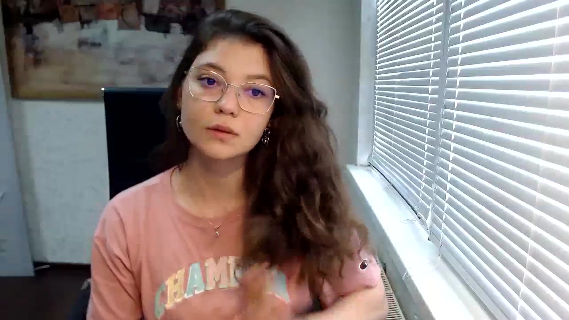 Gallery image thumbnail from SweetArinaA's myfreecams stream on, 07/25/2023, 11:59 image 14 of 20