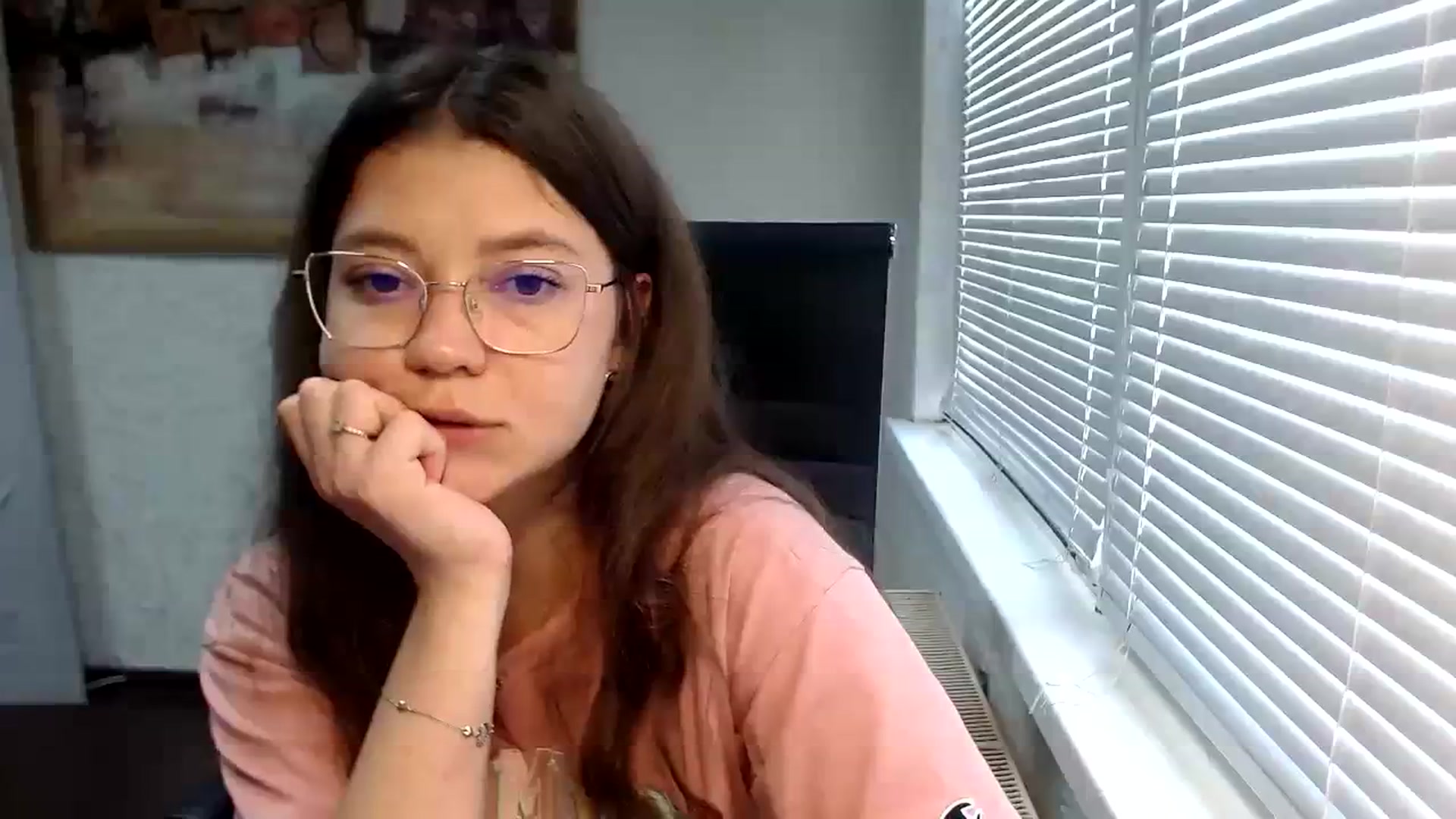 Gallery image thumbnail from SweetArinaA's myfreecams stream on, 07/25/2023, 11:59 image 3 of 20