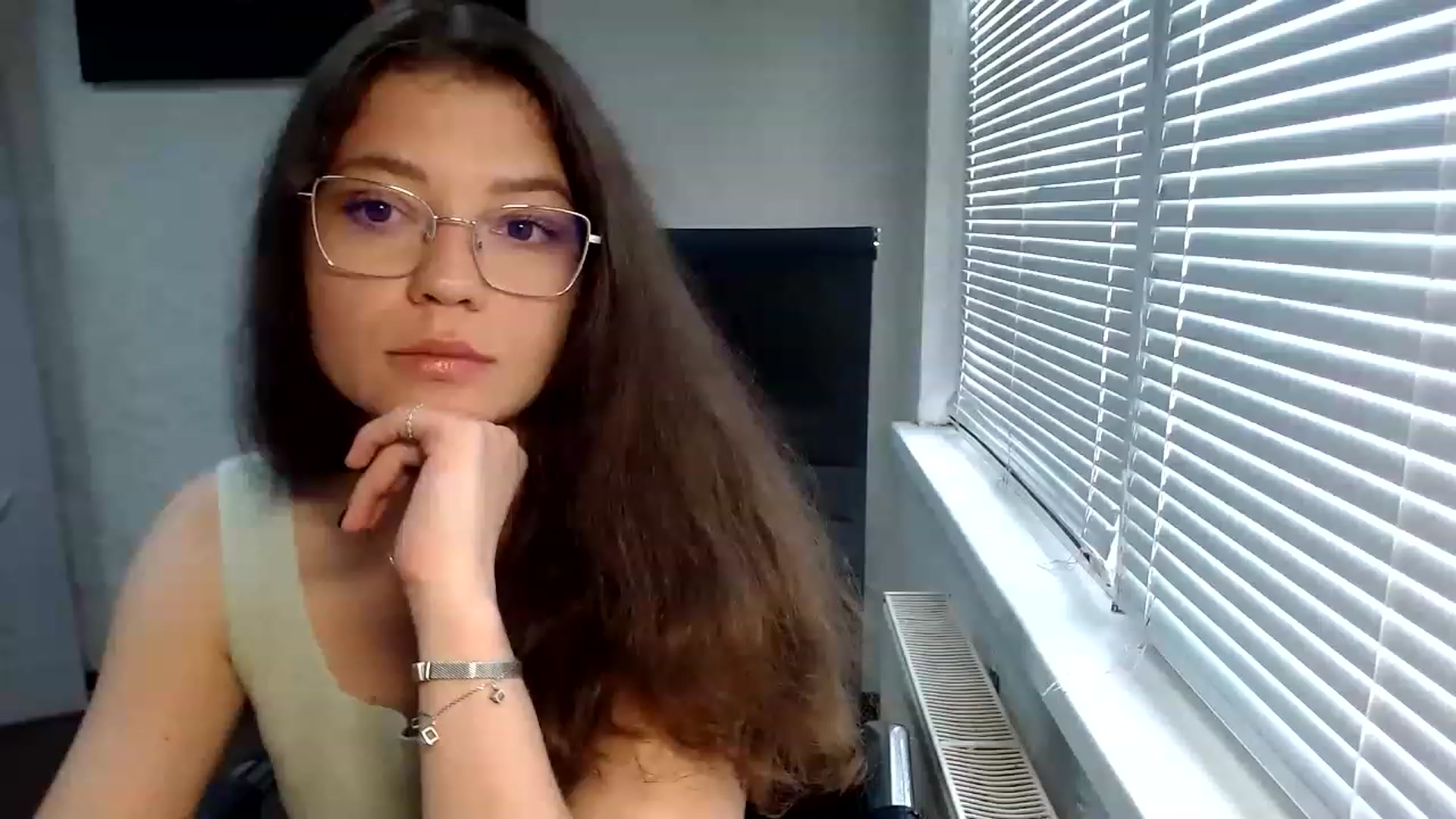 Gallery image thumbnail from SweetArinaA's myfreecams stream on, 07/29/2023, 11:10 image 8 of 20