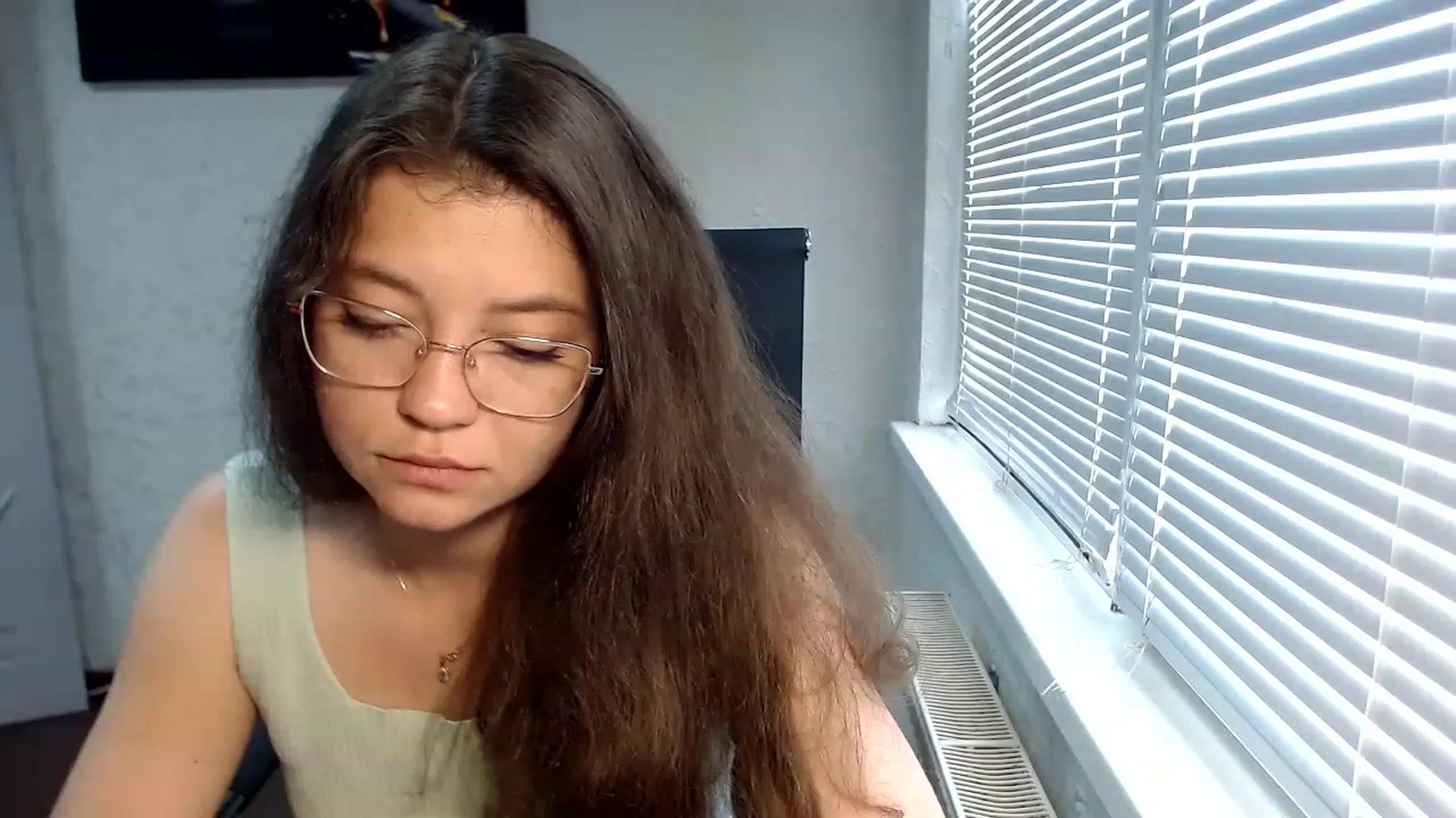 Gallery image thumbnail from SweetArinaA's myfreecams stream on, 07/29/2023, 11:10 image 6 of 20