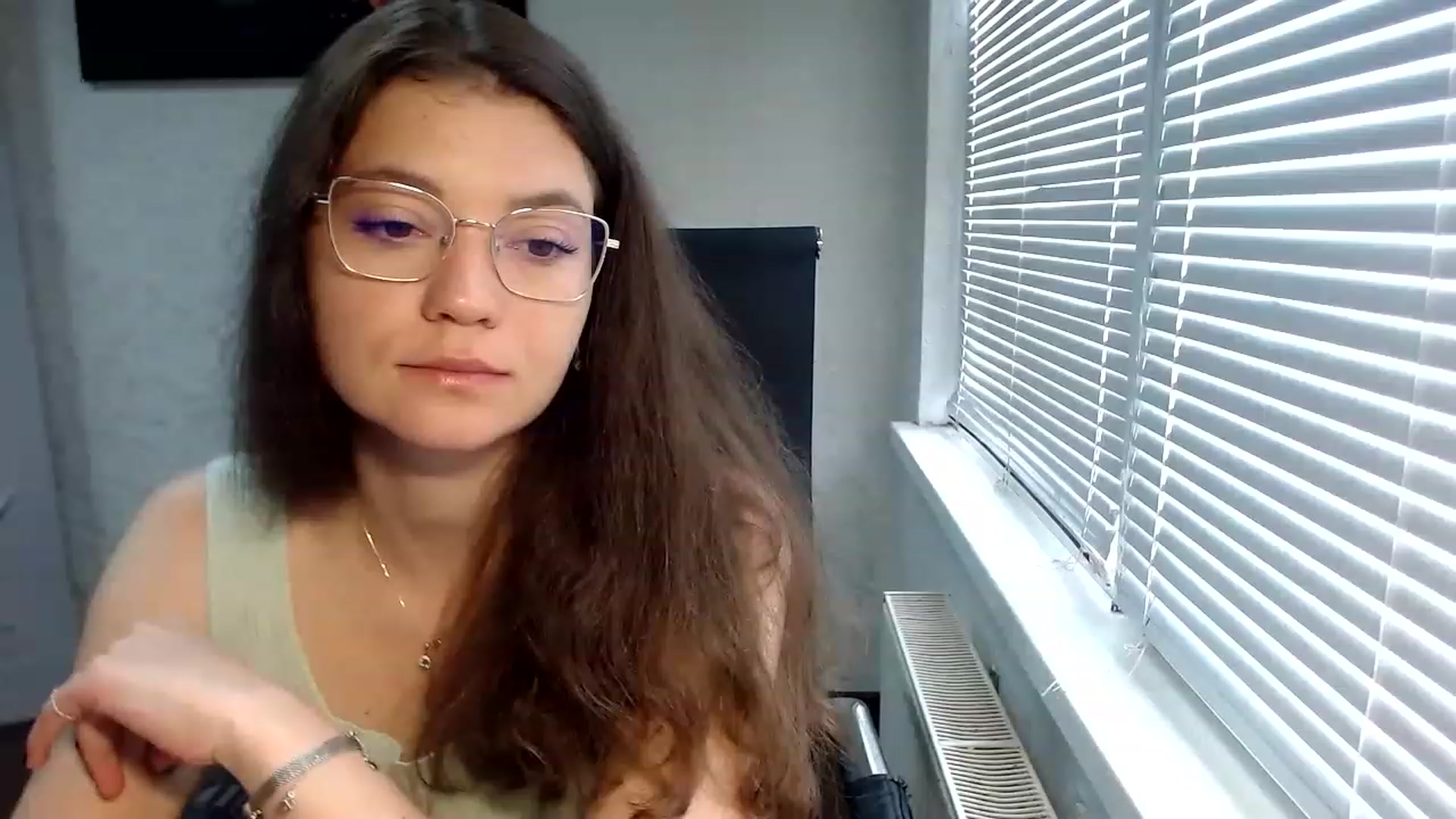 Gallery image thumbnail from SweetArinaA's myfreecams stream on, 07/29/2023, 11:10 image 11 of 20