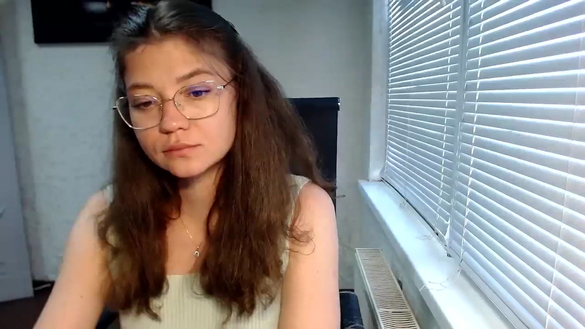 Gallery image thumbnail from SweetArinaA's myfreecams stream on, 07/29/2023, 14:25 image 5 of 20