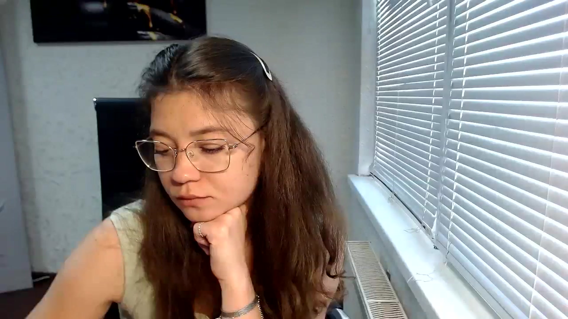 Gallery image thumbnail from SweetArinaA's myfreecams stream on, 07/29/2023, 14:25 image 17 of 20