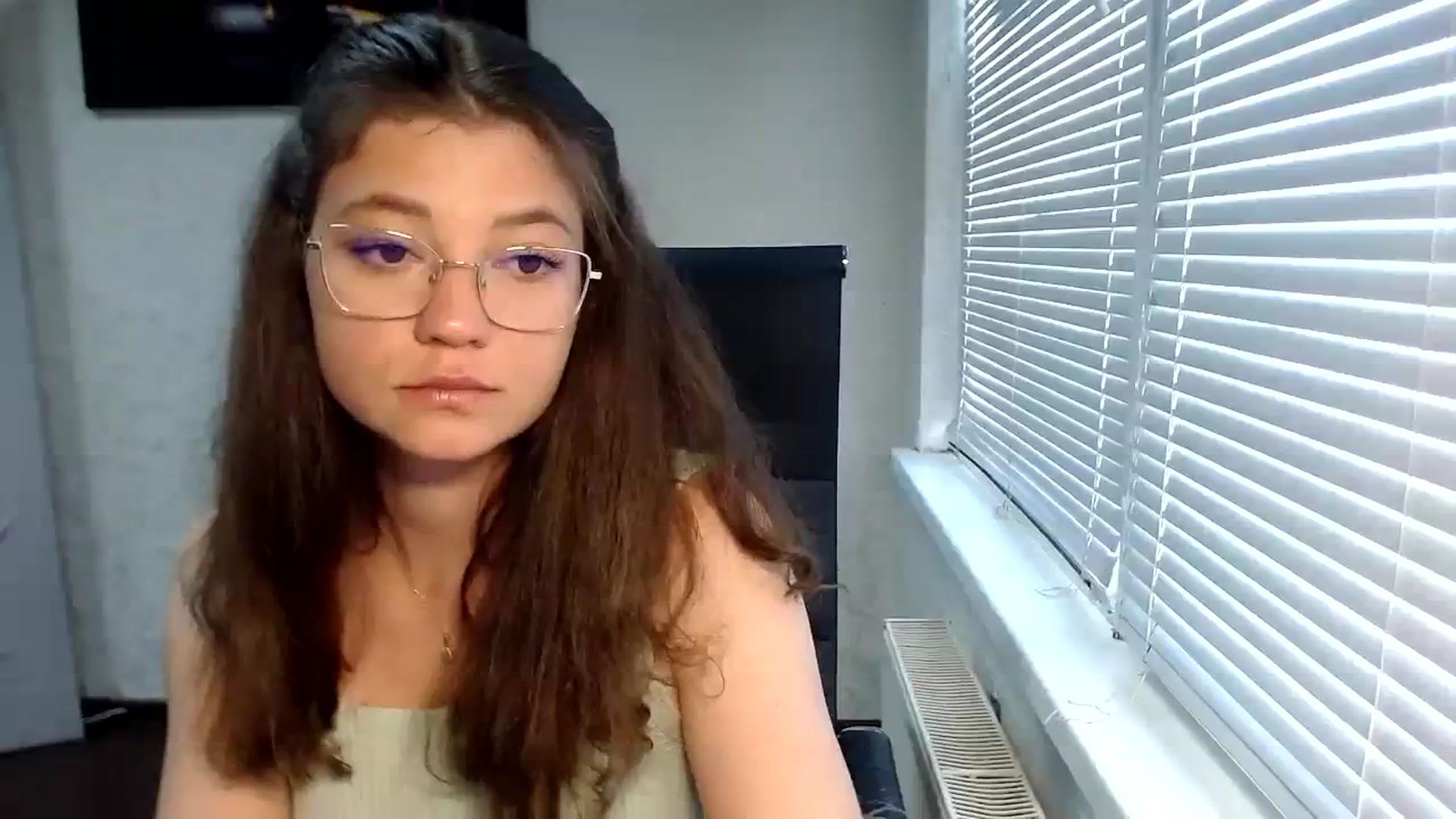 Gallery image thumbnail from SweetArinaA's myfreecams stream on, 07/29/2023, 14:25 image 4 of 20