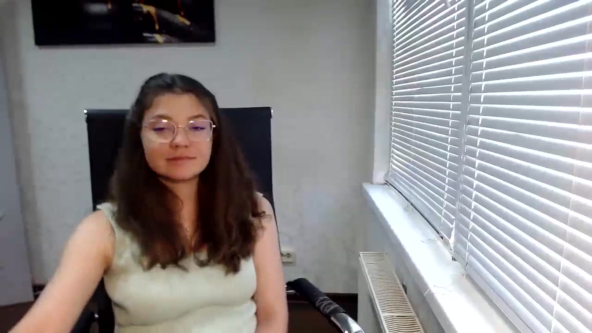 Gallery image thumbnail from SweetArinaA's myfreecams stream on, 07/29/2023, 14:25 image 20 of 20
