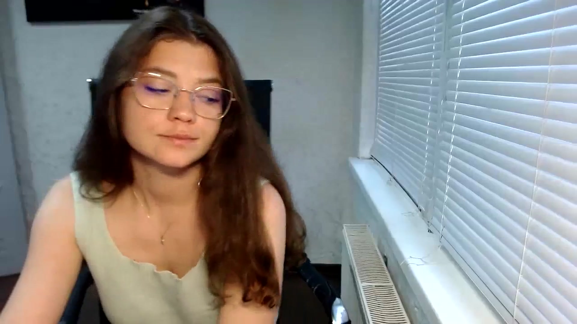 Gallery image thumbnail from SweetArinaA's myfreecams stream on, 07/29/2023, 15:49 image 7 of 20
