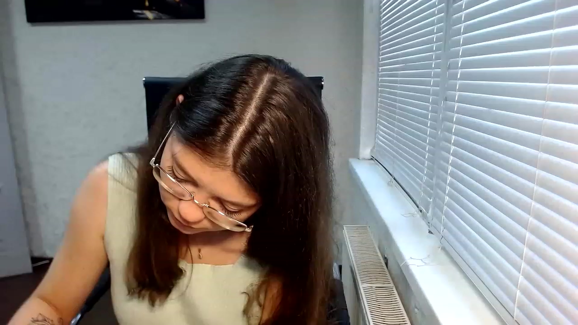 Gallery image thumbnail from SweetArinaA's myfreecams stream on, 07/29/2023, 16:32 image 14 of 20