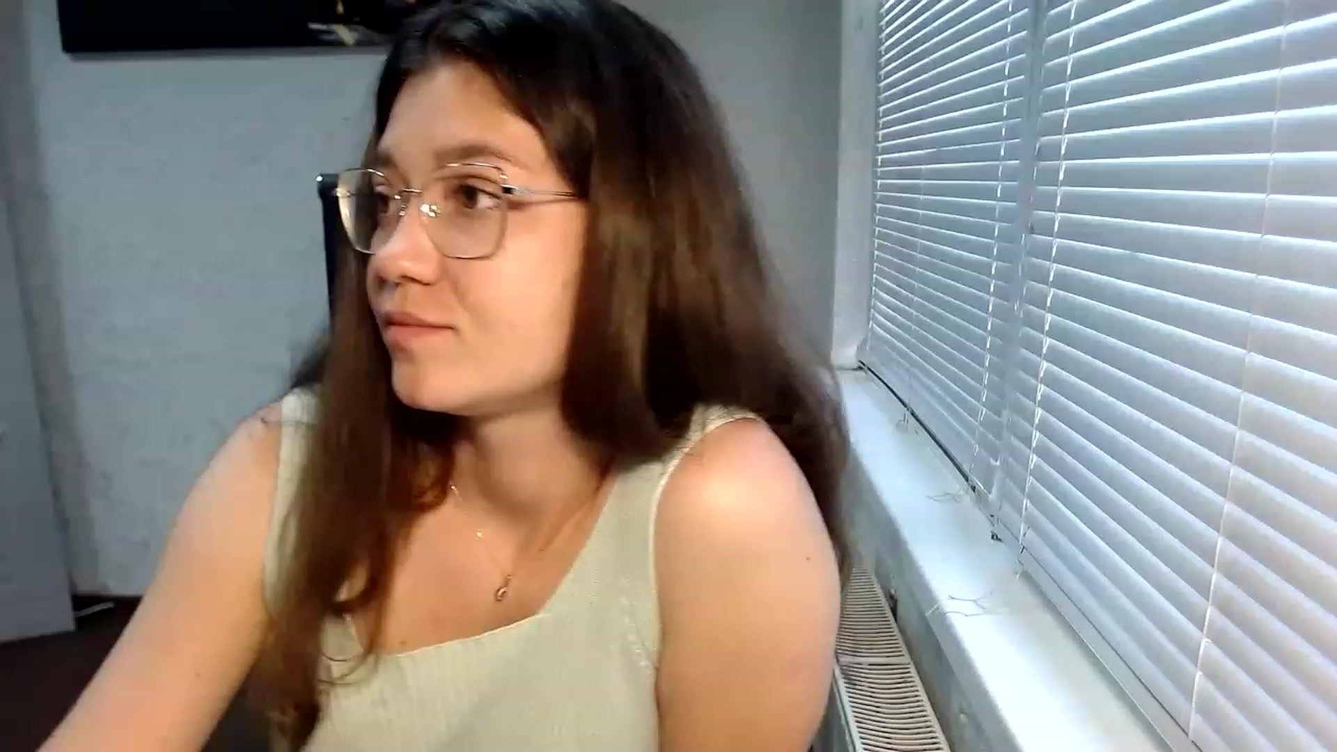 Gallery image thumbnail from SweetArinaA's myfreecams stream on, 07/29/2023, 16:32 image 7 of 20