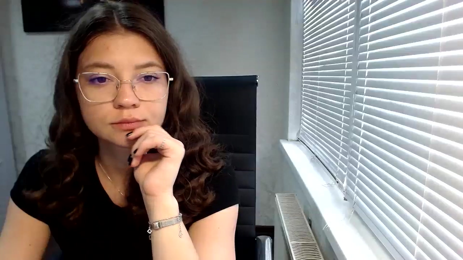 Gallery image thumbnail from SweetArinaA's myfreecams stream on, 07/30/2023, 14:45 image 7 of 20