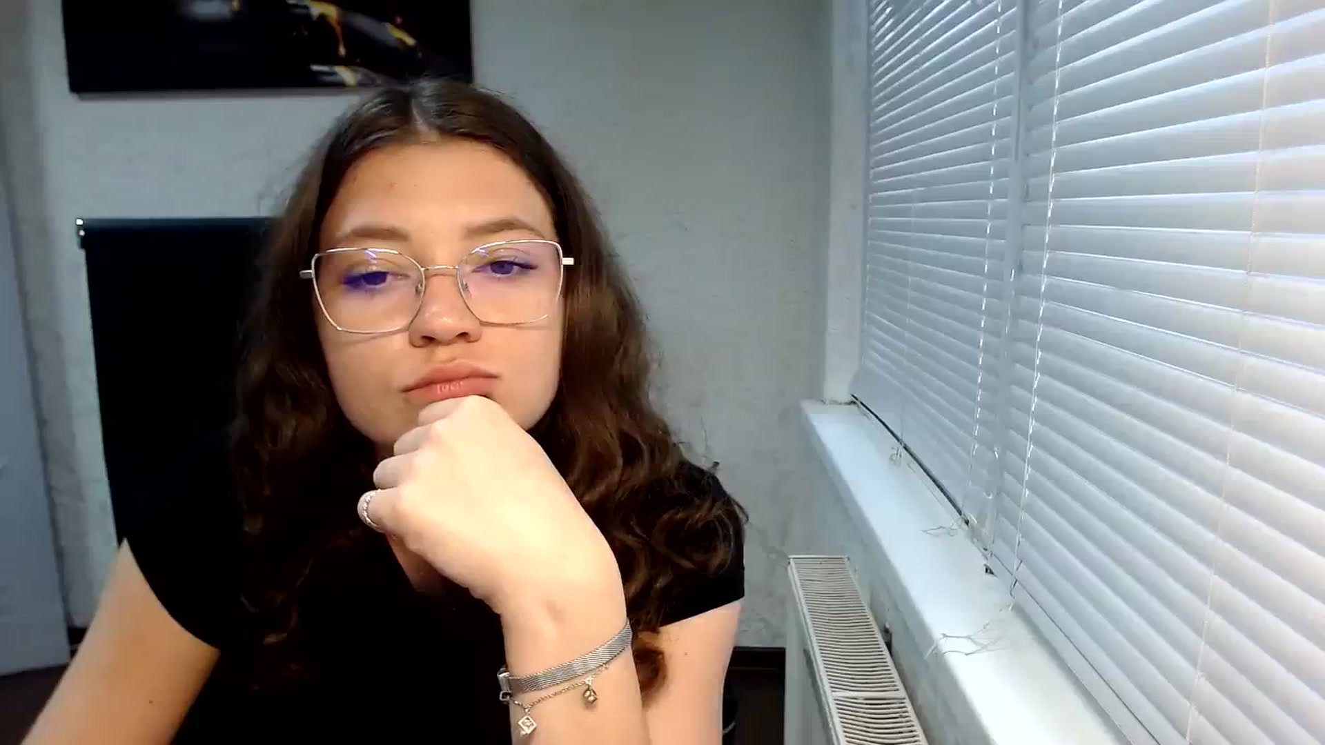 Gallery image thumbnail from SweetArinaA's myfreecams stream on, 07/30/2023, 15:40 image 11 of 20