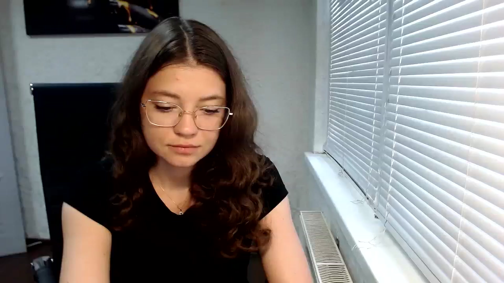 Gallery image thumbnail from SweetArinaA's myfreecams stream on, 07/30/2023, 15:40 image 1 of 20