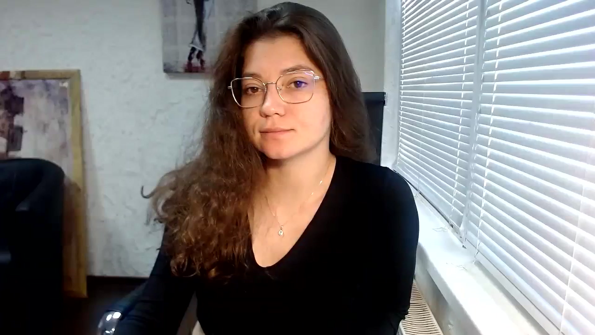Gallery image thumbnail from SweetArinaA's myfreecams stream on, 09/10/2023, 13:32 image 1 of 20