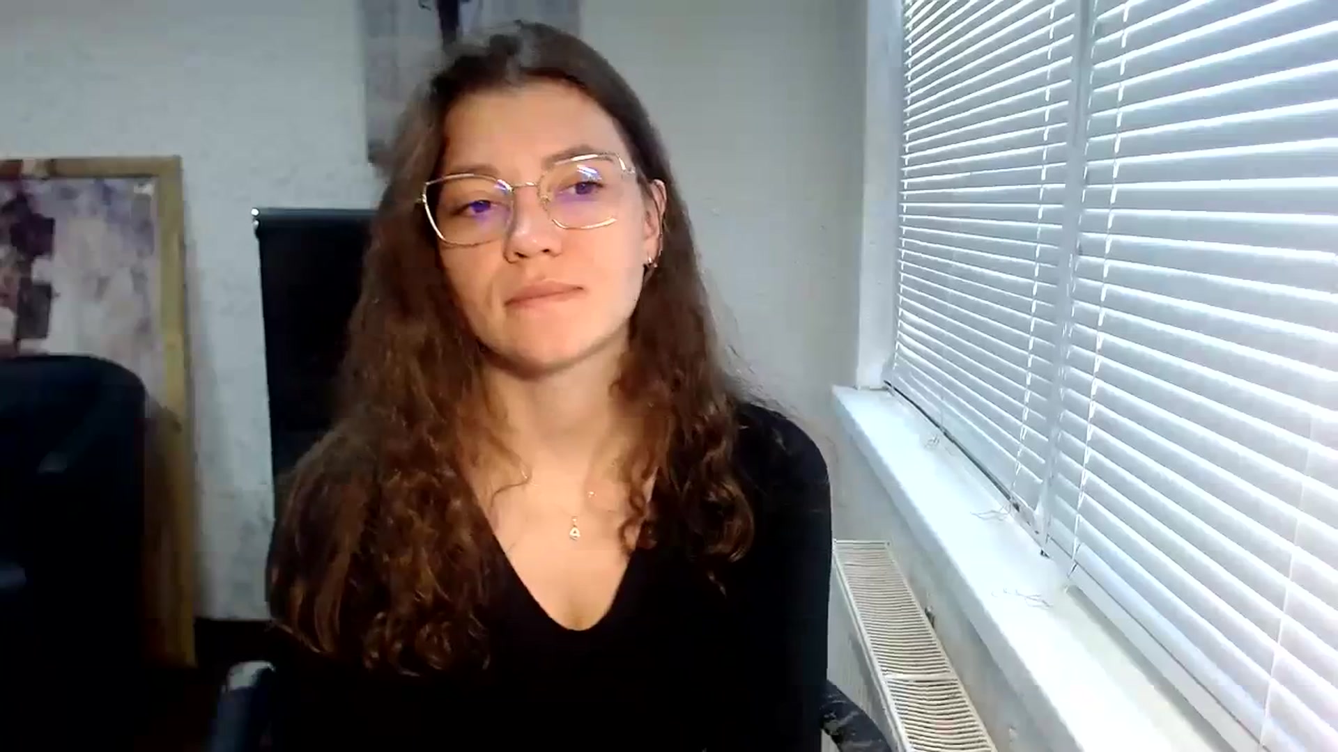 Gallery image thumbnail from SweetArinaA's myfreecams stream on, 09/10/2023, 13:32 image 3 of 20