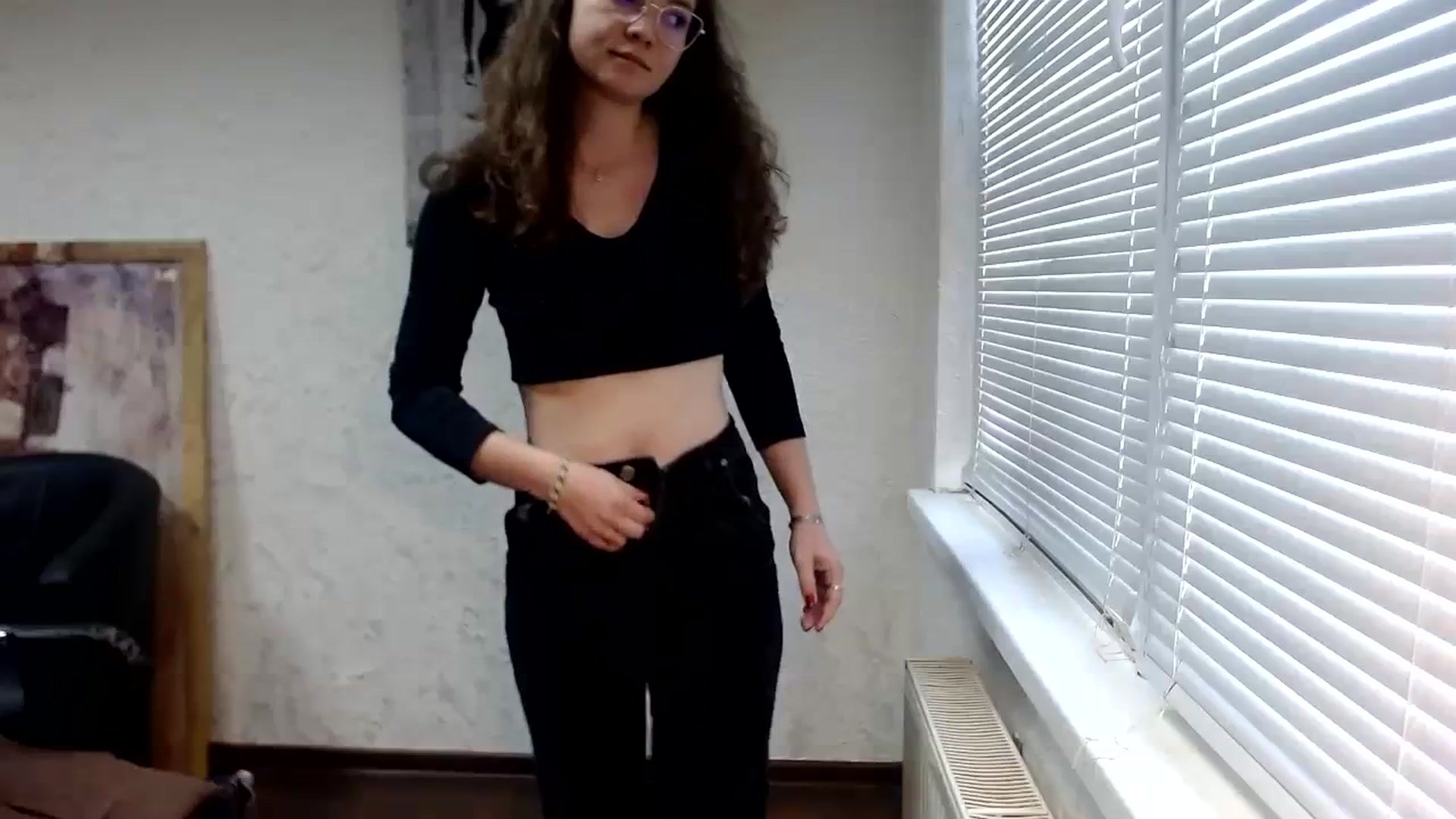 Gallery image thumbnail from SweetArinaA's myfreecams stream on, 09/10/2023, 14:44 image 6 of 20