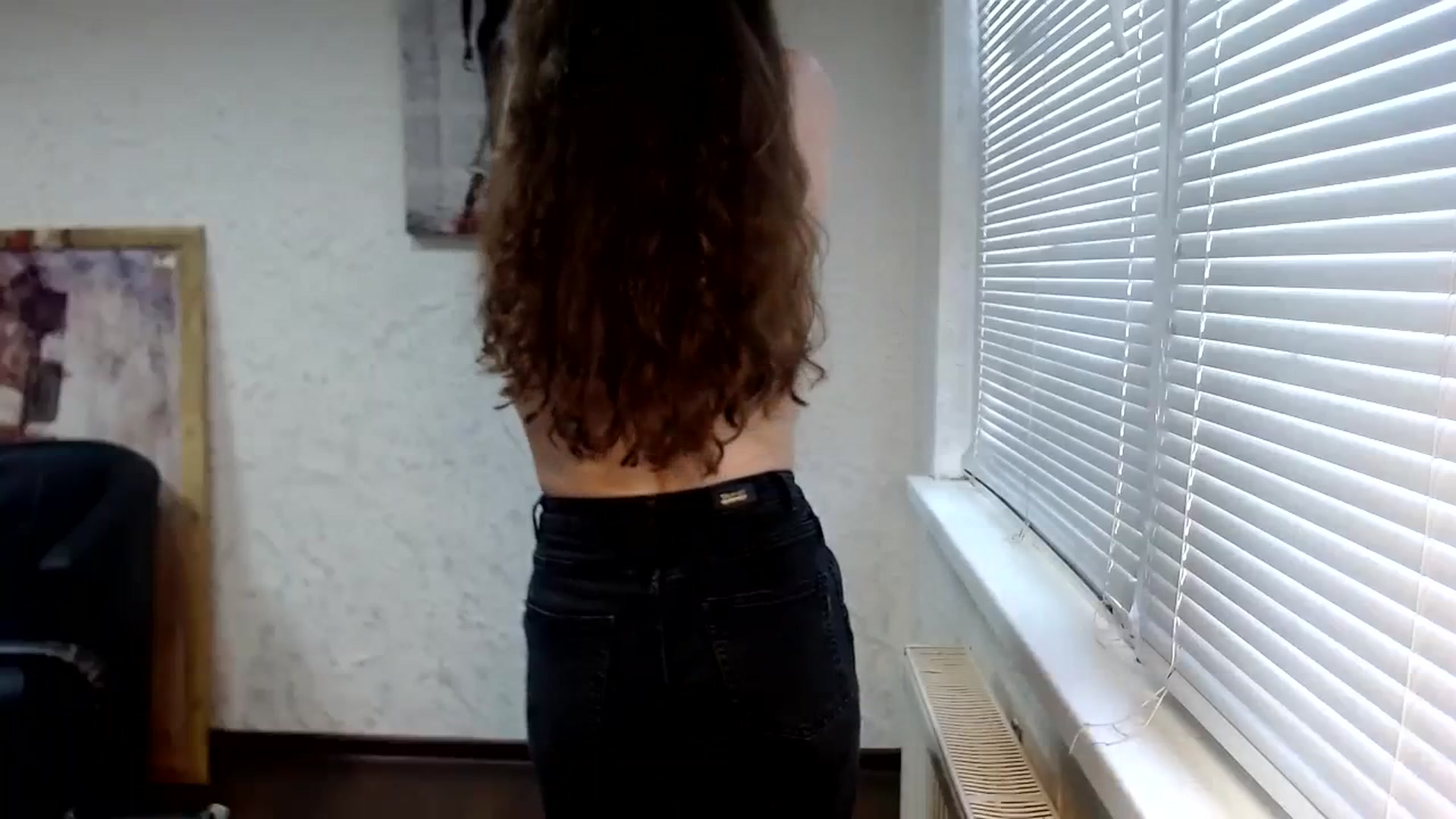 Gallery image thumbnail from SweetArinaA's myfreecams stream on, 09/10/2023, 15:13 image 13 of 20