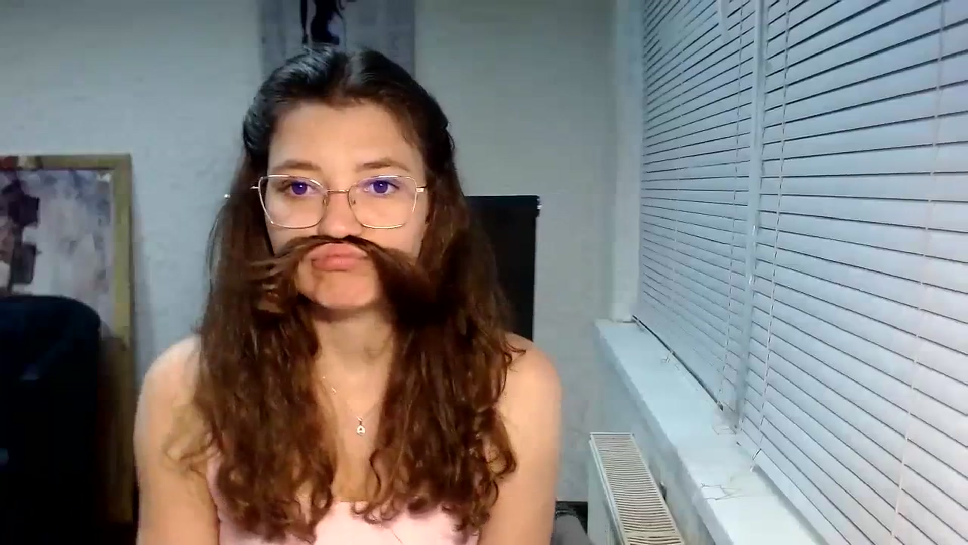 Gallery image thumbnail from SweetArinaA's myfreecams stream on, 09/10/2023, 17:21 image 2 of 20