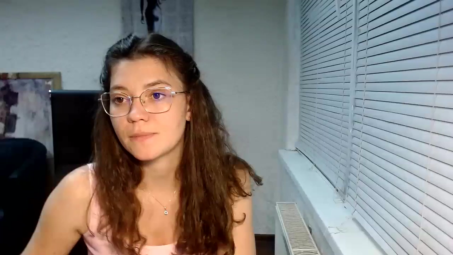 Gallery image thumbnail from SweetArinaA's myfreecams stream on, 09/10/2023, 17:21 image 6 of 20