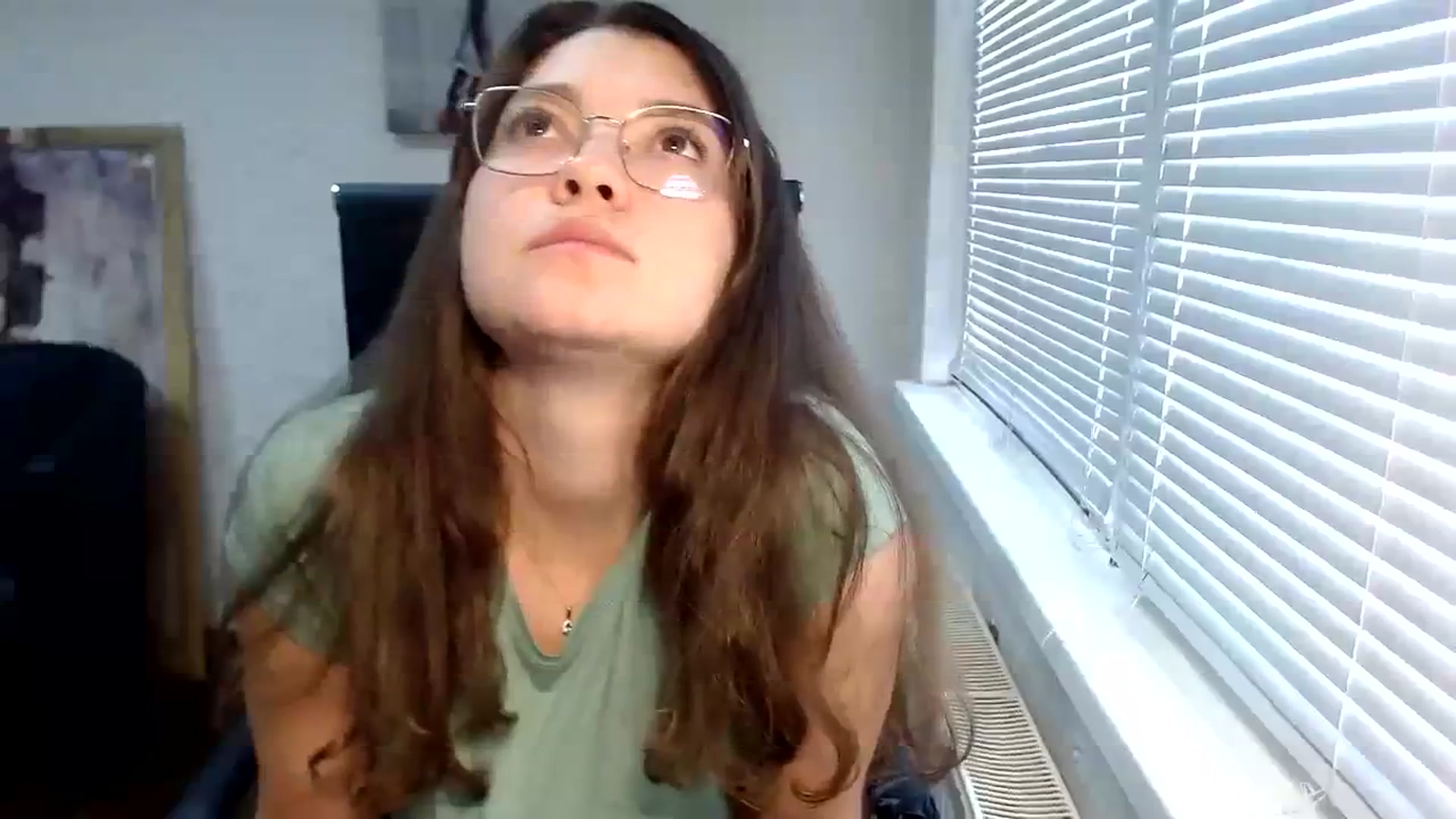 Gallery image thumbnail from SweetArinaA's myfreecams stream on, 09/13/2023, 10:25 image 16 of 20