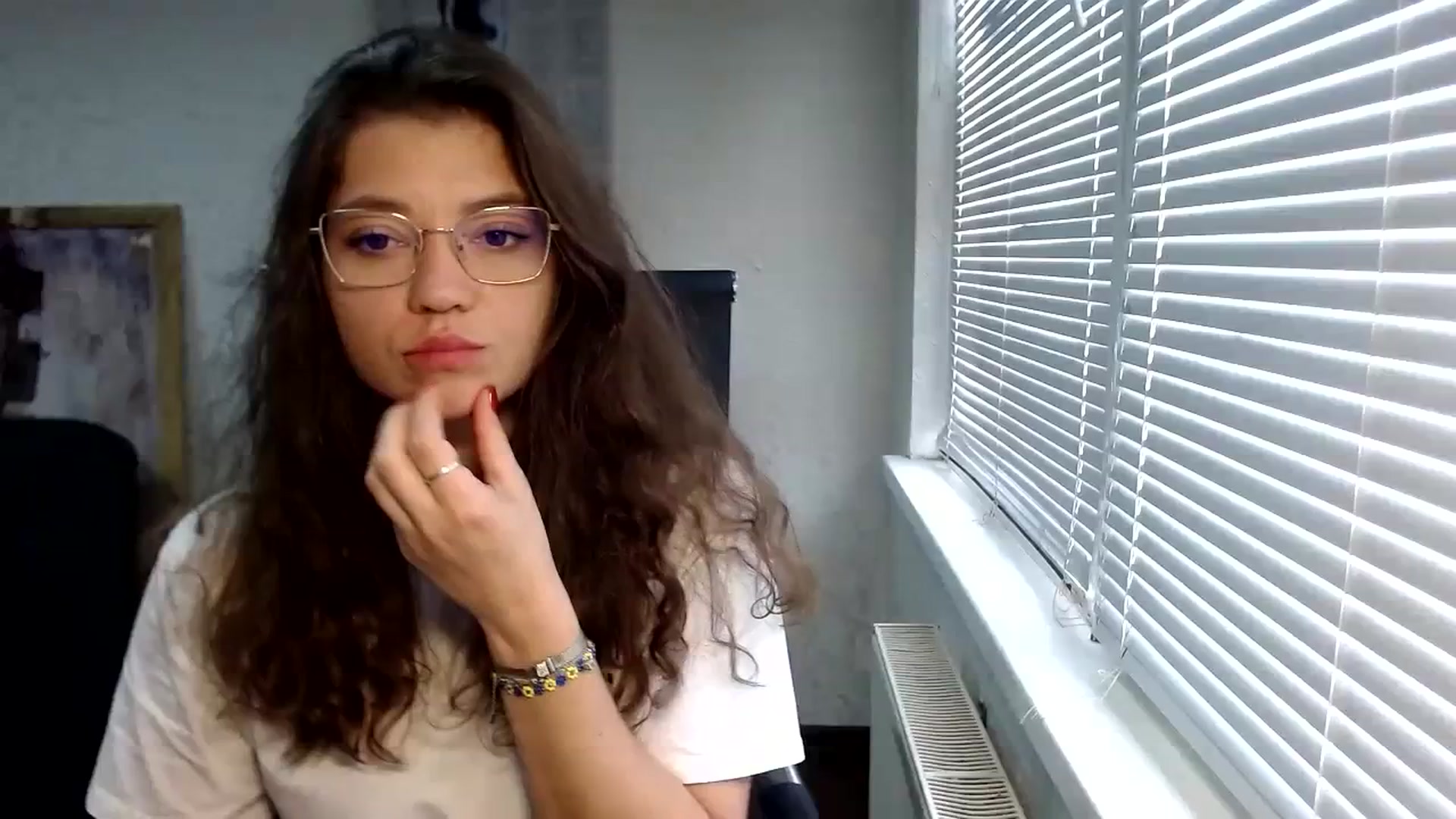 Gallery image thumbnail from SweetArinaA's myfreecams stream on, 09/14/2023, 09:11 image 19 of 20