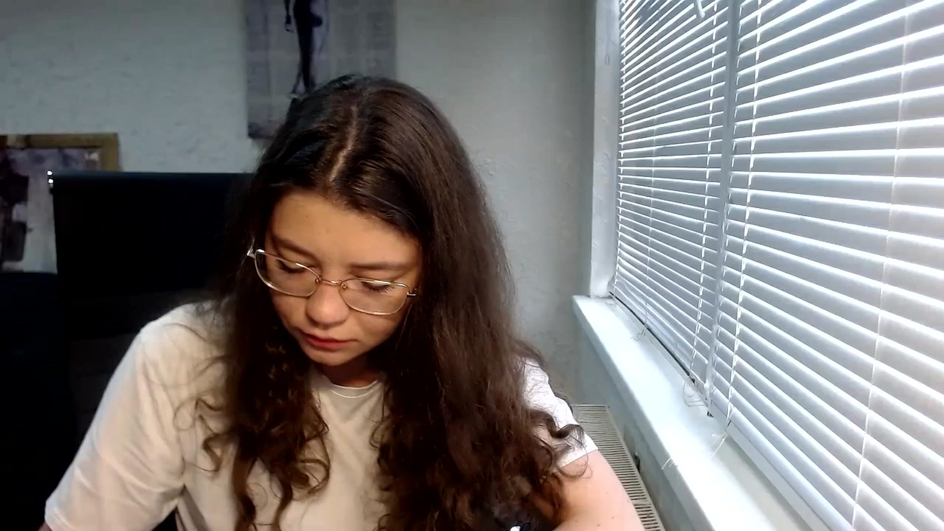 Gallery image thumbnail from SweetArinaA's myfreecams stream on, 09/14/2023, 09:11 image 9 of 20