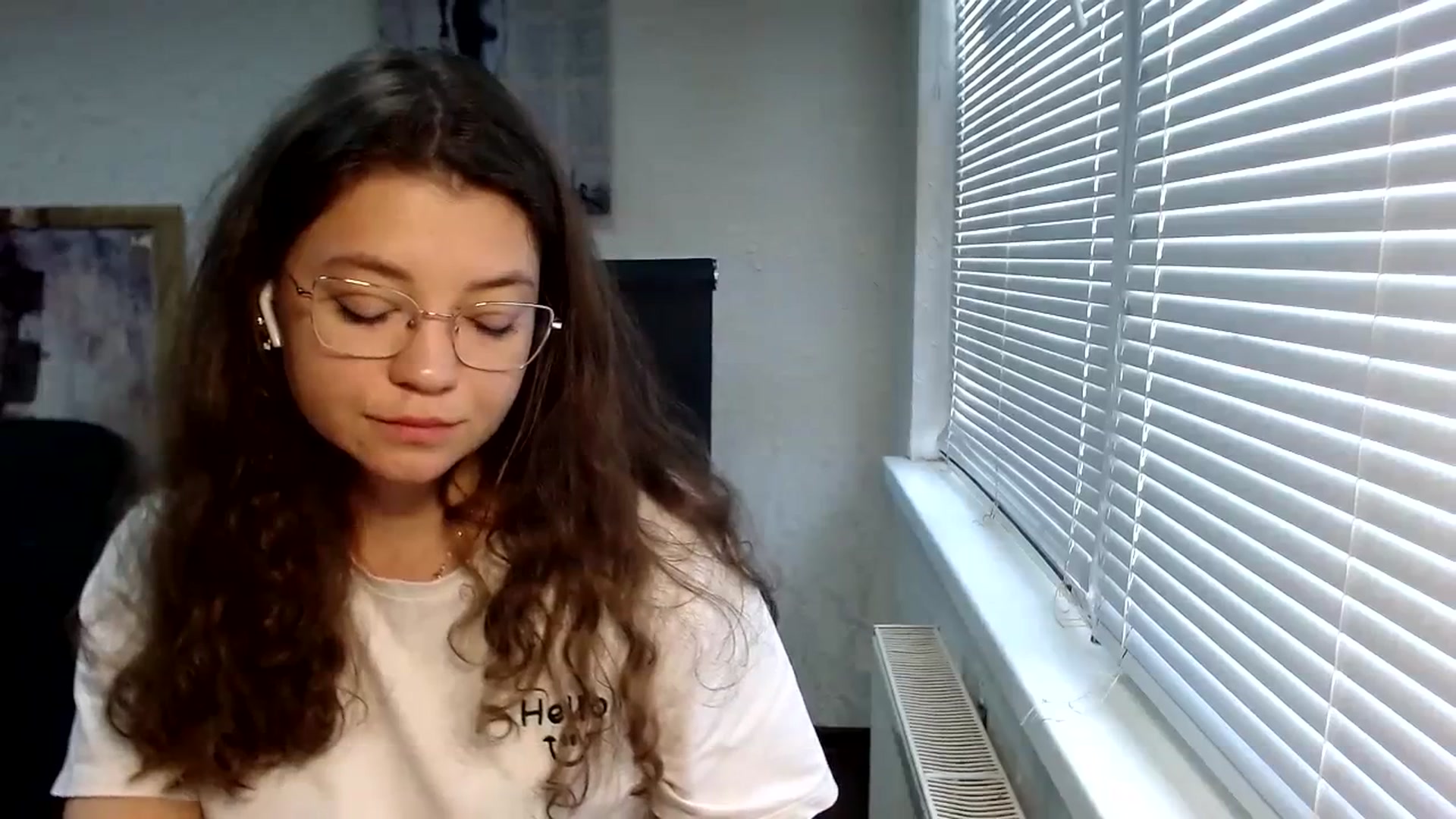 Gallery image thumbnail from SweetArinaA's myfreecams stream on, 09/14/2023, 10:08 image 5 of 20