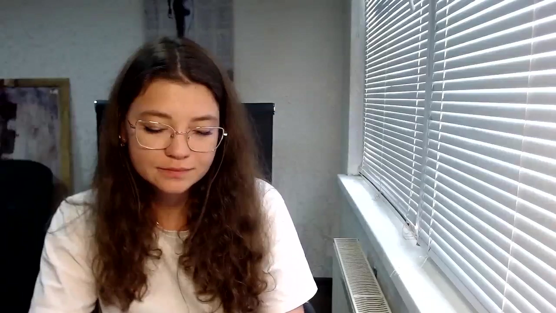 Gallery image thumbnail from SweetArinaA's myfreecams stream on, 09/14/2023, 12:47 image 17 of 20