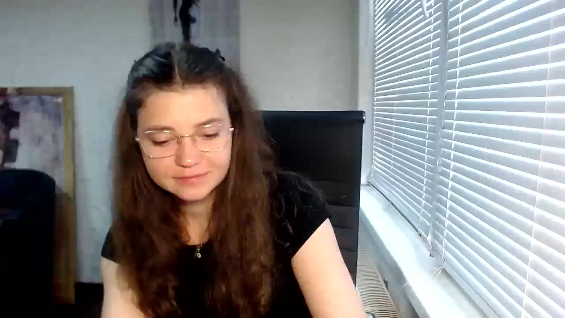 Gallery image thumbnail from SweetArinaA's myfreecams stream on, 09/15/2023, 08:41 image 8 of 20