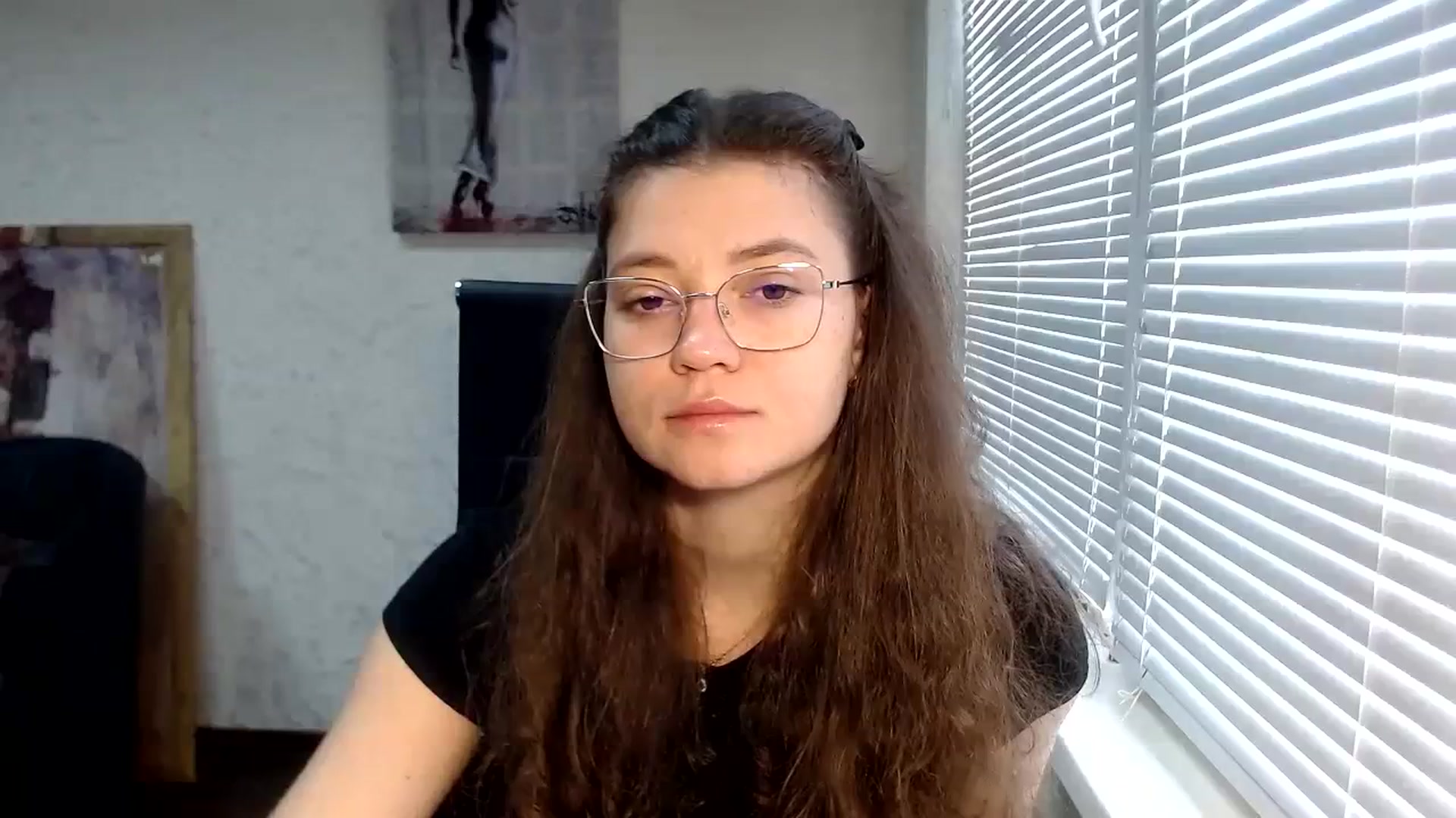 Gallery image thumbnail from SweetArinaA's myfreecams stream on, 09/15/2023, 08:41 image 1 of 20